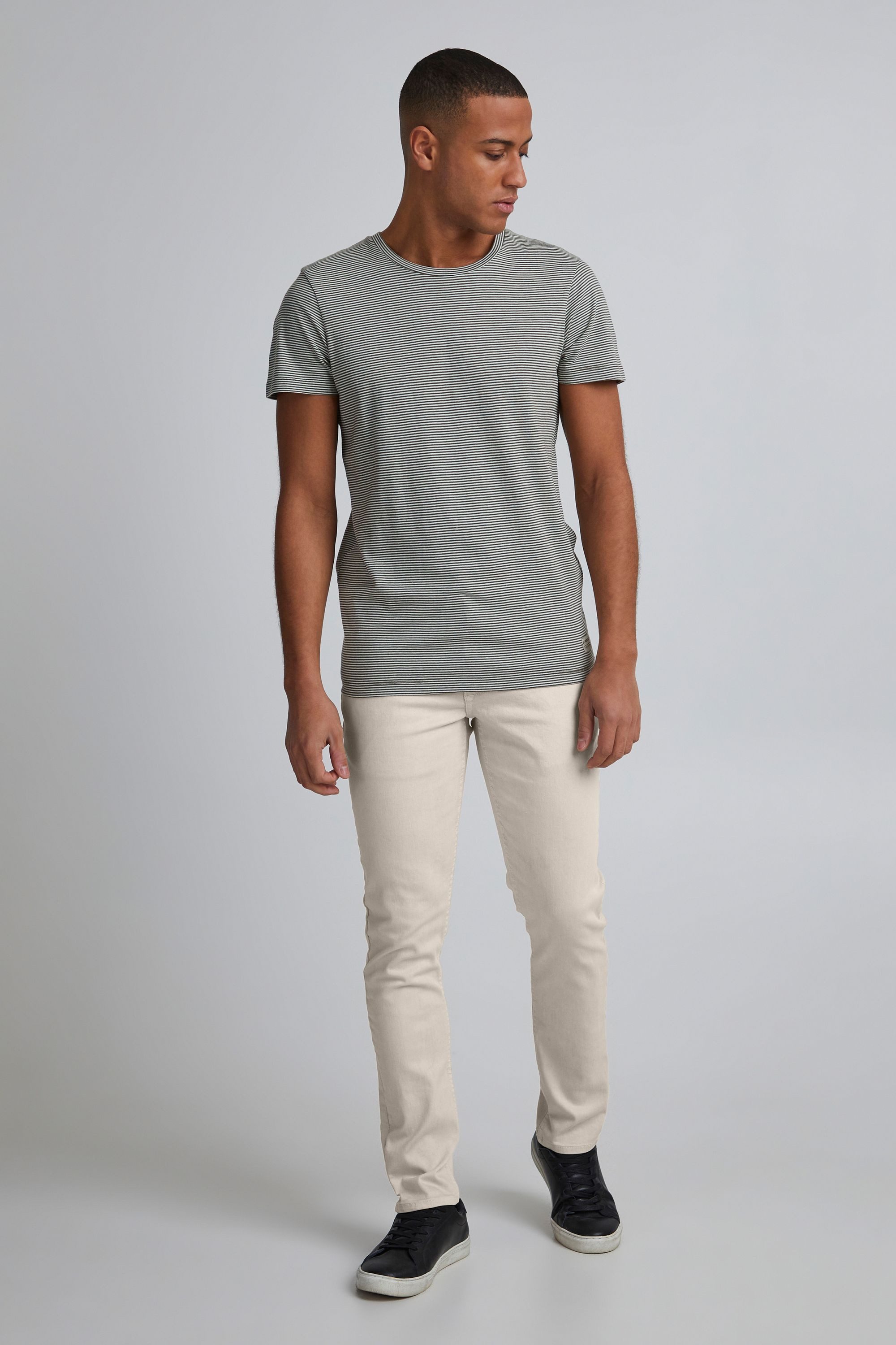 11 Project 5-Pocket-Jeans PRLudovic Modische Hose