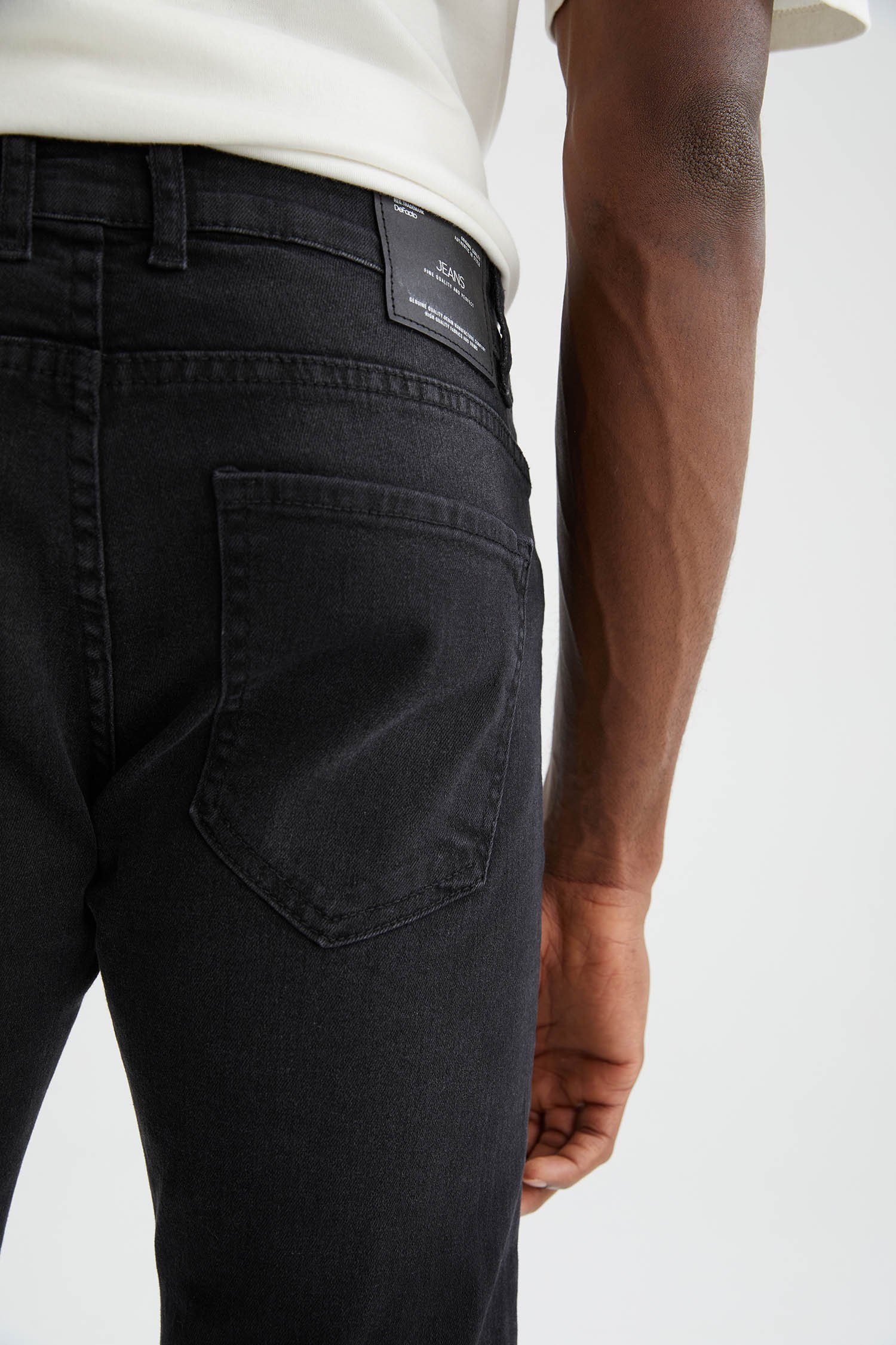 DeFacto Regular-fit-Jeans REGULAR FIT Regular-fit-Jeans Herren