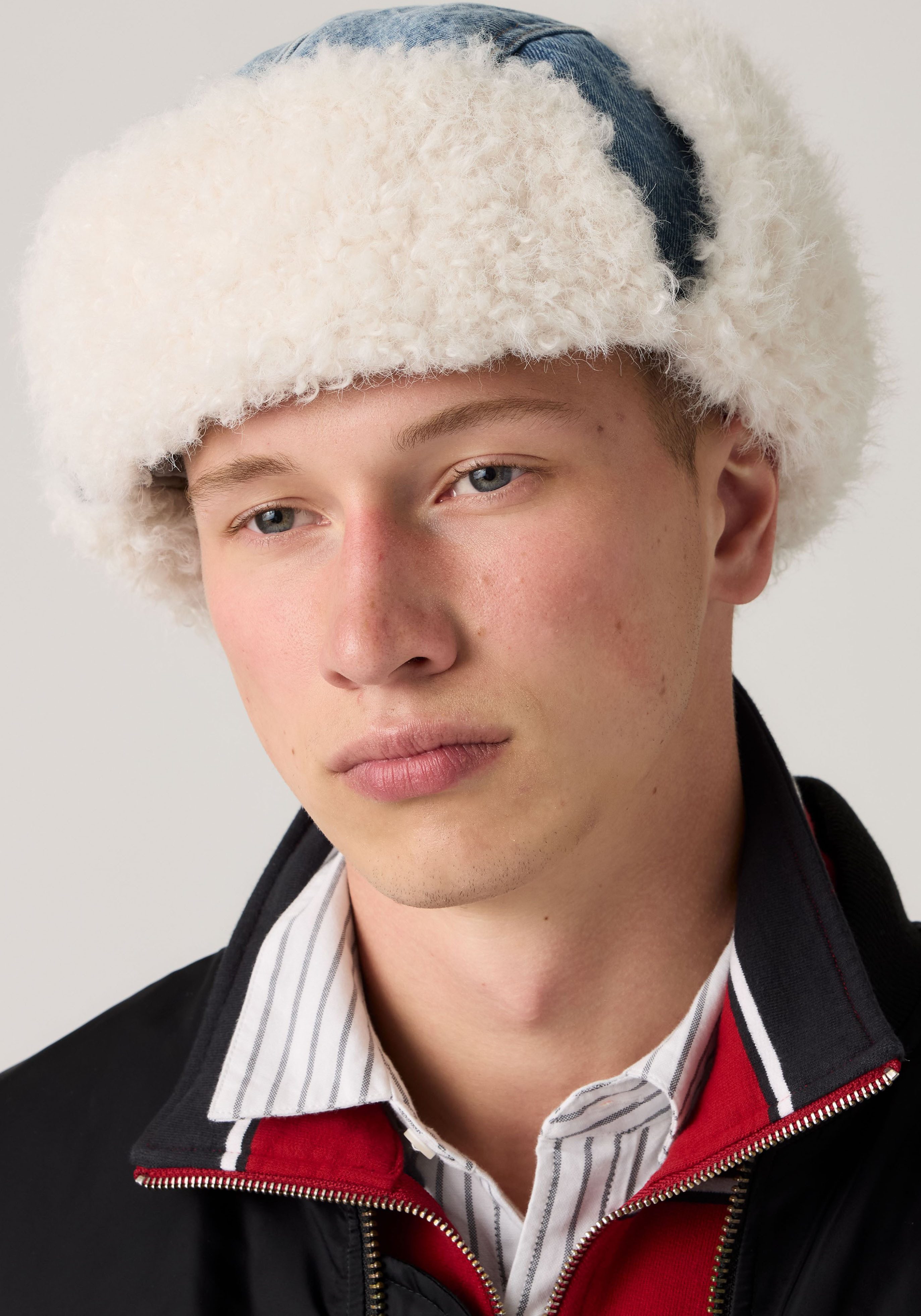 Levi's® Fellimitatmützen COZY TRAPPER Trapper-Mütze, Wintermütze, angenehm weich und wärmend – Bild 2 von 4