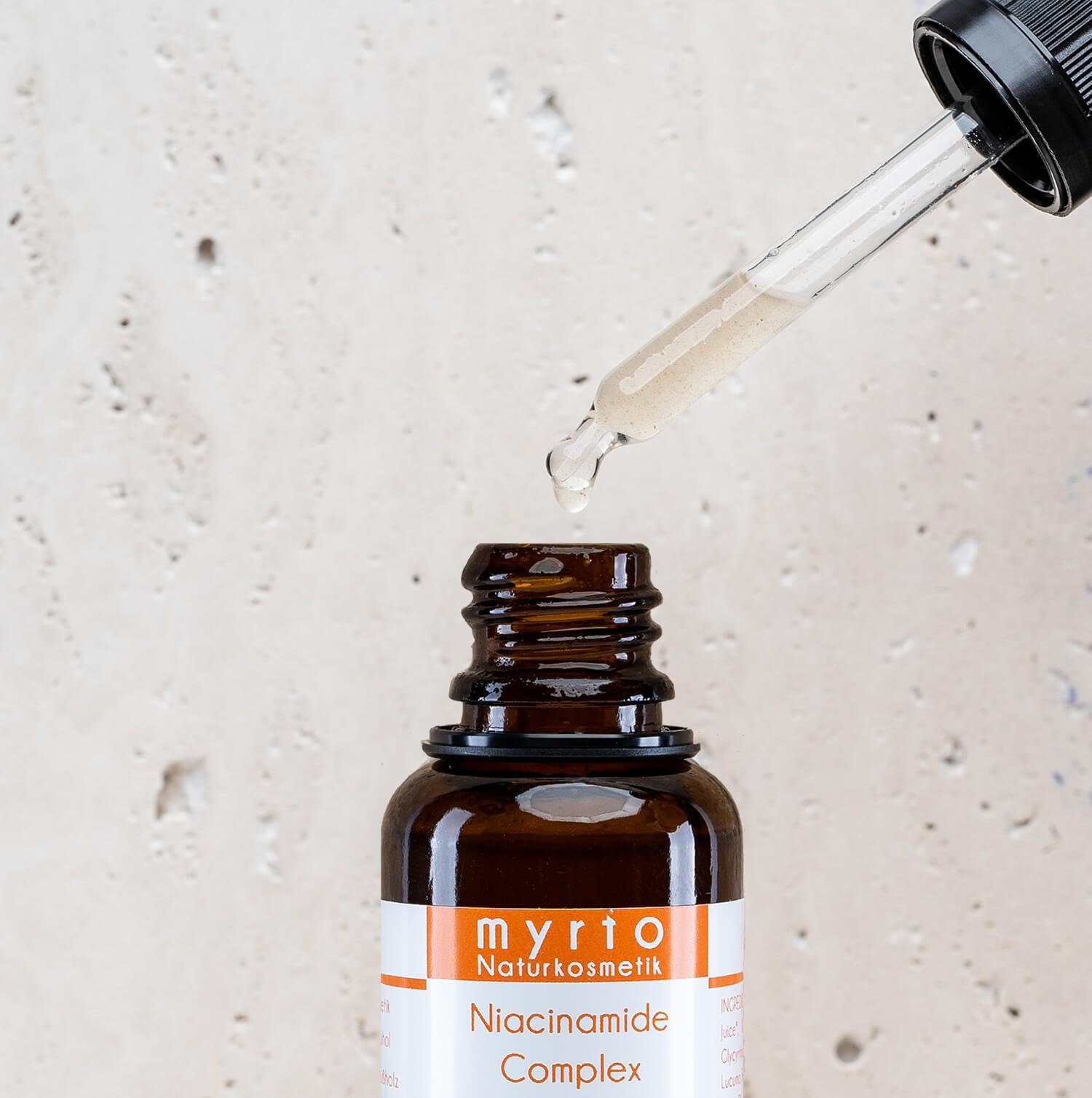 myrto Naturkosmetik Gesichtsserum Niacinamide Serum - Vitamin B3 Booster für ebenmäßige Haut, frei von Duftstoffen, Alkohol, Emulgatoren, Palmöl