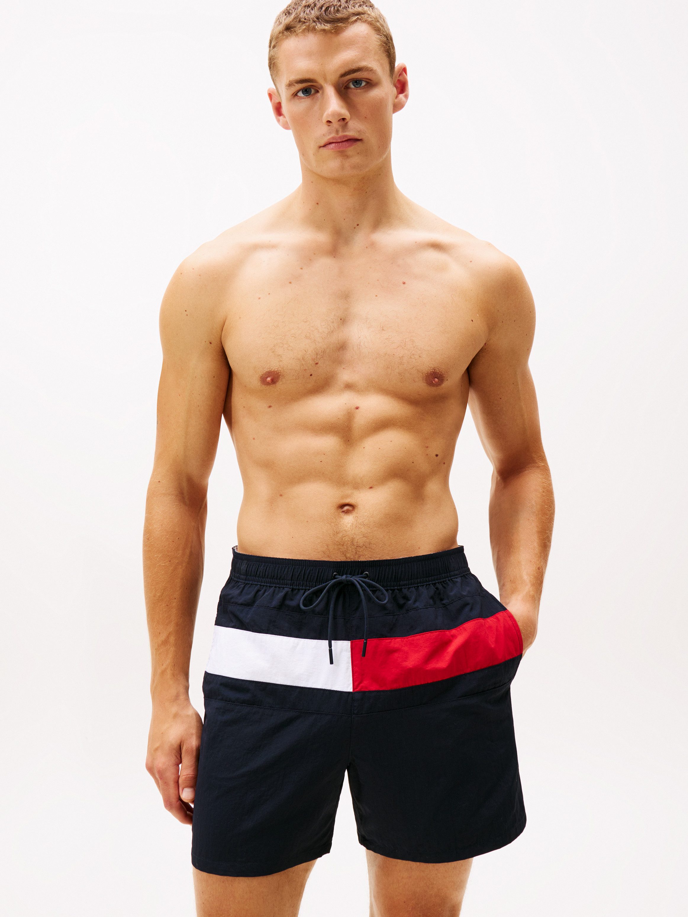 Tommy Hilfiger Swimwear Badeshorts MEDIUM DRAWSTRING mit großem Logo günstig online kaufen
