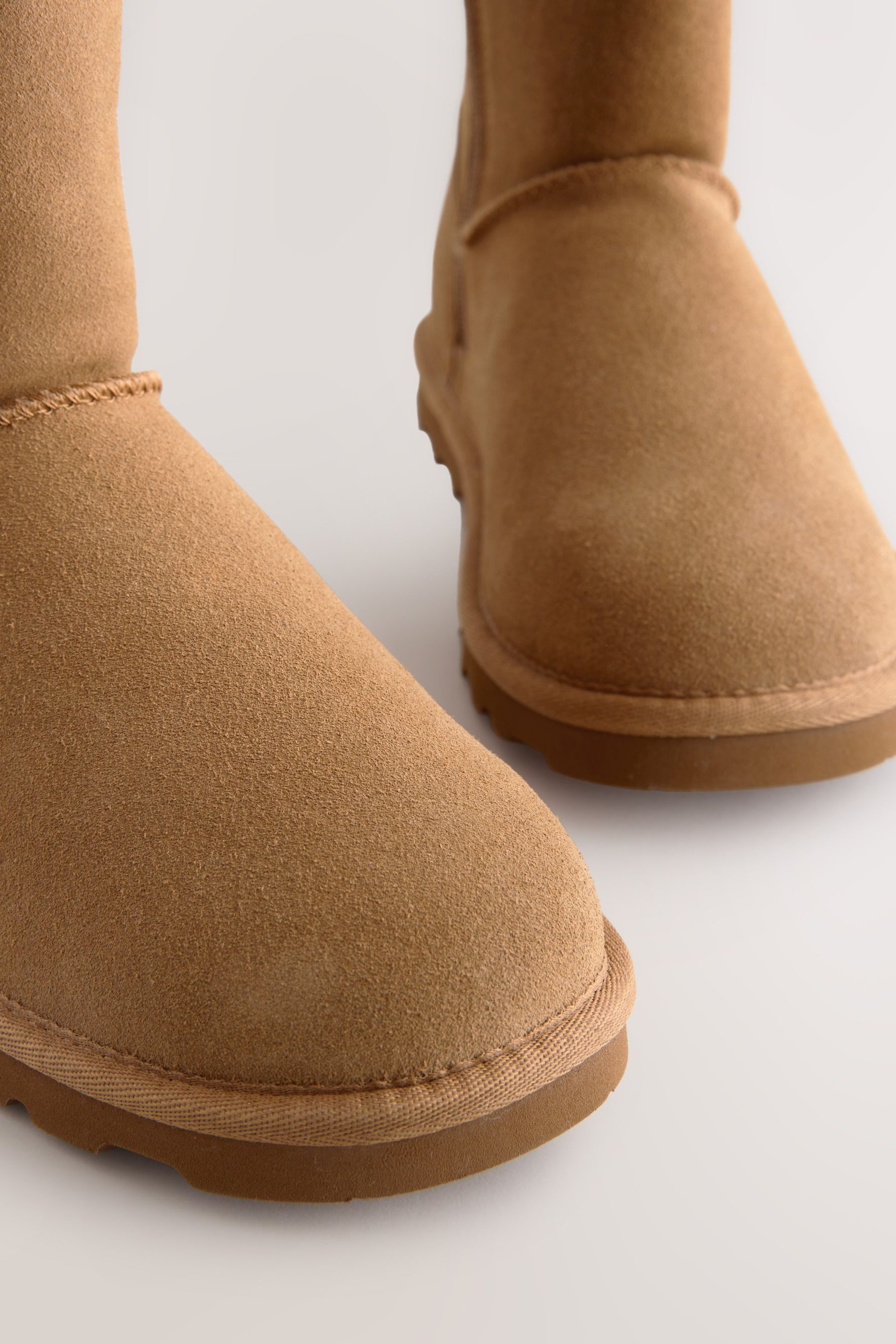 Next Mittelhoher Stiefel mit Futter aus Kunstfell Stiefel (1-tlg)