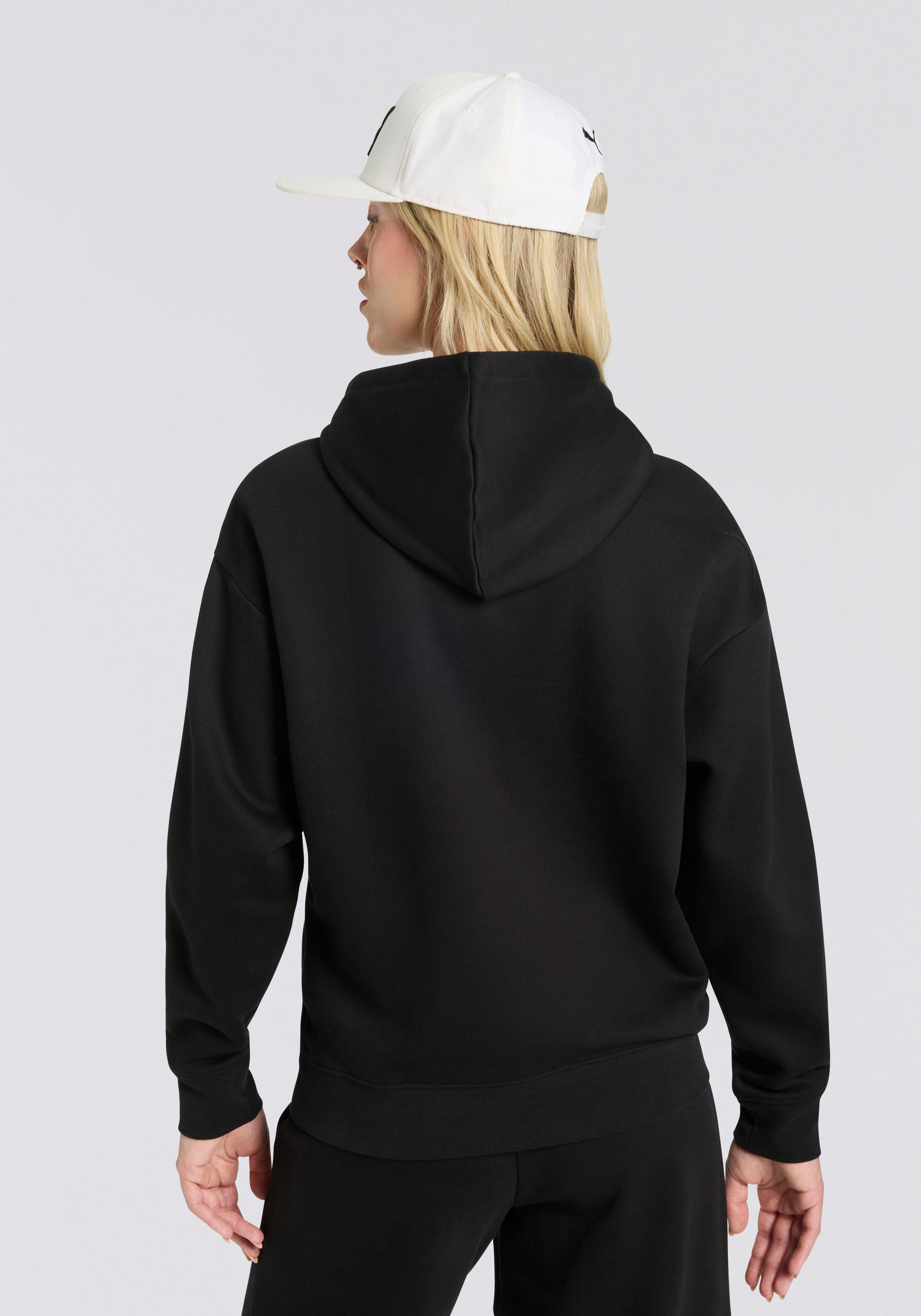 PUMA Kapuzensweatshirt ESS TAPE HOODIE COMFORT FL mit Kängurutasche, mit Rundhalsausschnitt, komfortable Passform