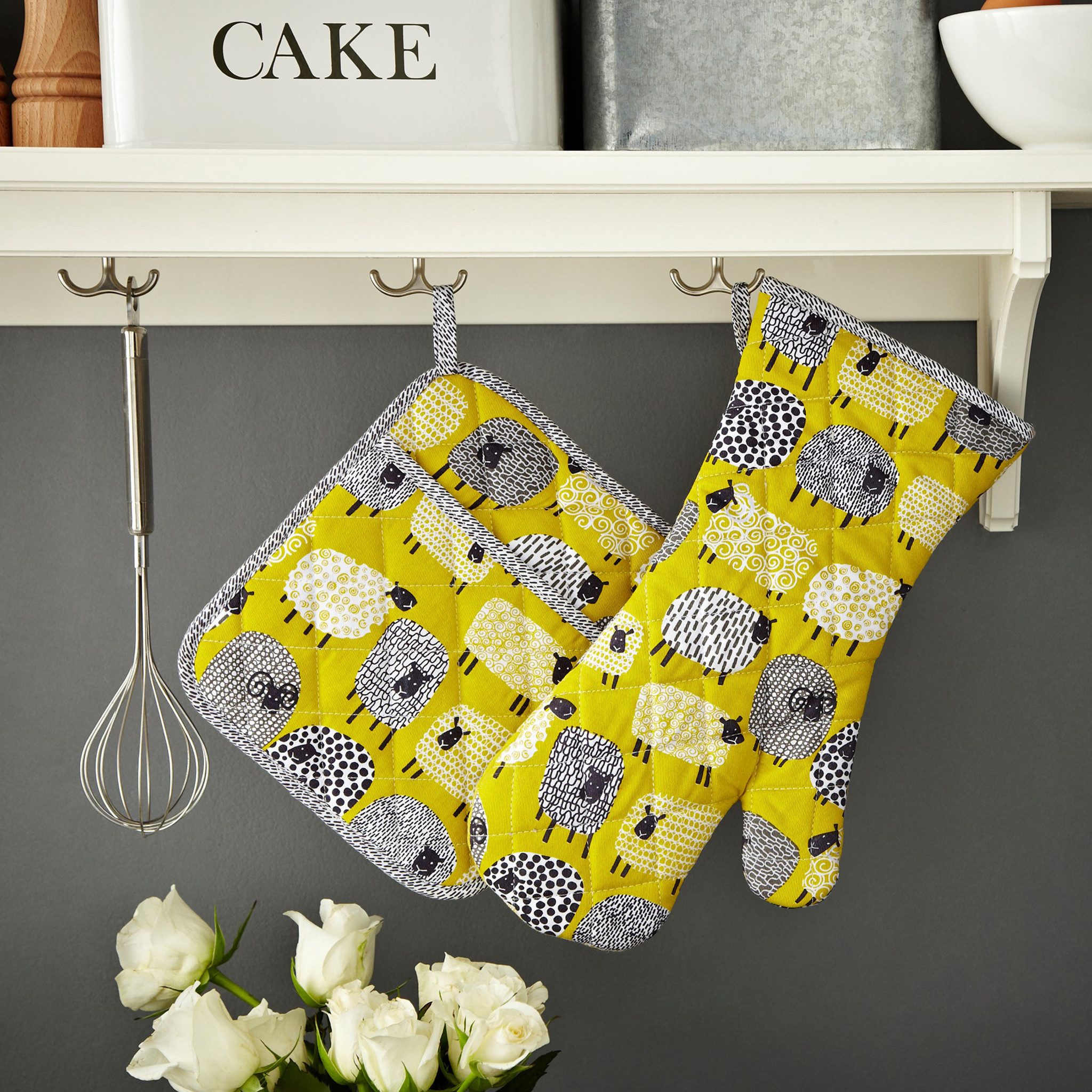 Ulster Weavers Topfhandschuhe Dotty Sheep, (Set, 1-tlg., 1-teilig), bestehend aus 1x Ofenhandschuh wattiert Größe: ca.20x37cm