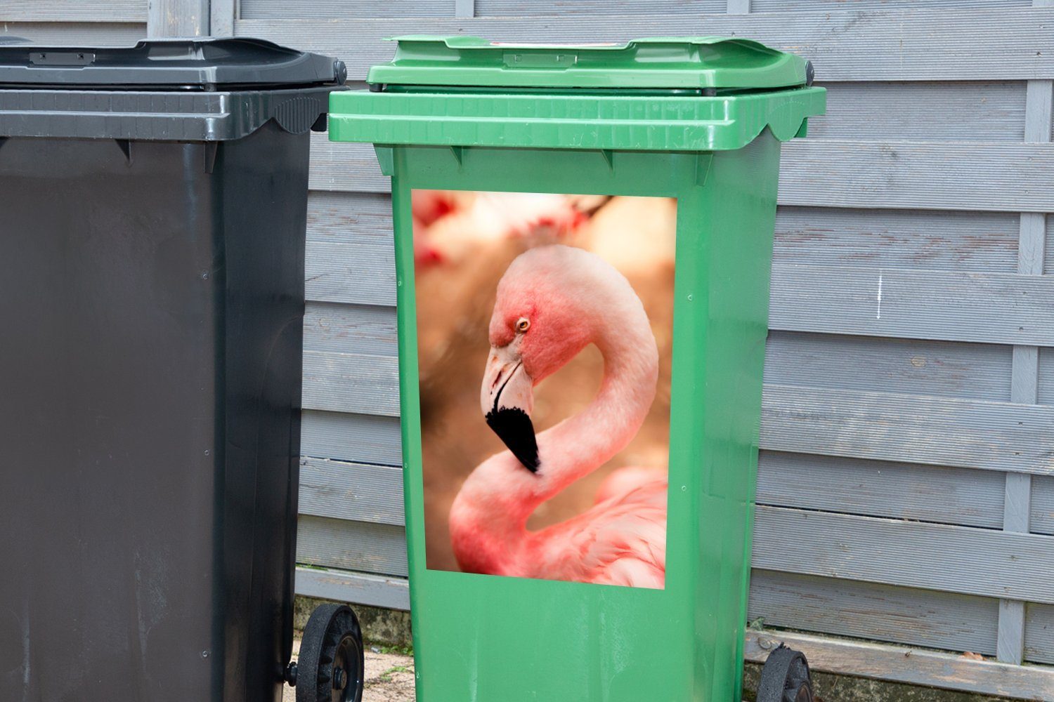 Container, Sticker, Abfalbehälter ruhenden (1 St), eines Mülltonne, Porträt Flamingos Wandsticker MuchoWow Mülleimer-aufkleber,