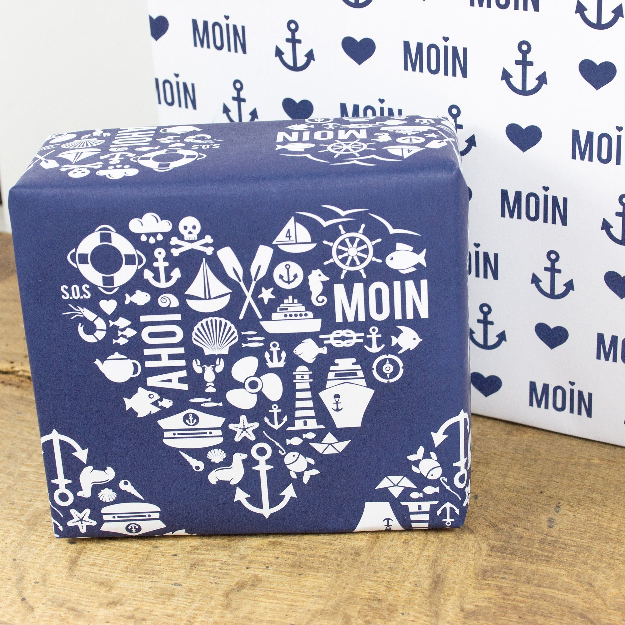 Bow & Hummingbird Geschenkpapier Geschenkpapier "Nordisch by Heart", Bow & Hummingbird, aus Recyclingpapier