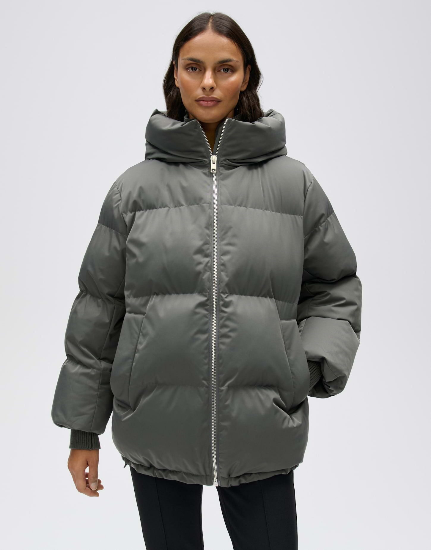 OPUS Wintermantel Hilena aus fließender Webware Weite Passform für stilvolle und bequeme Alltagslooks