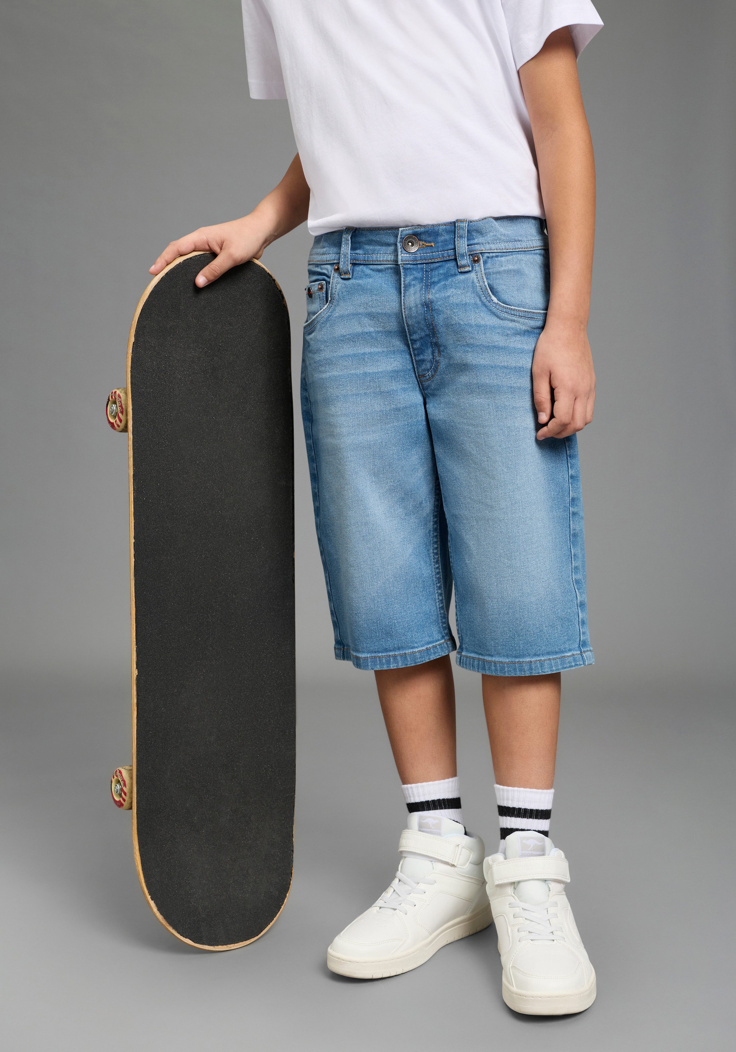 H.I.S Jeansbermudas Regular fit H.I.S Jeansbermudas für Jungen gerader Beinverlauf, mit verstellbarem Gummizug im Bund
