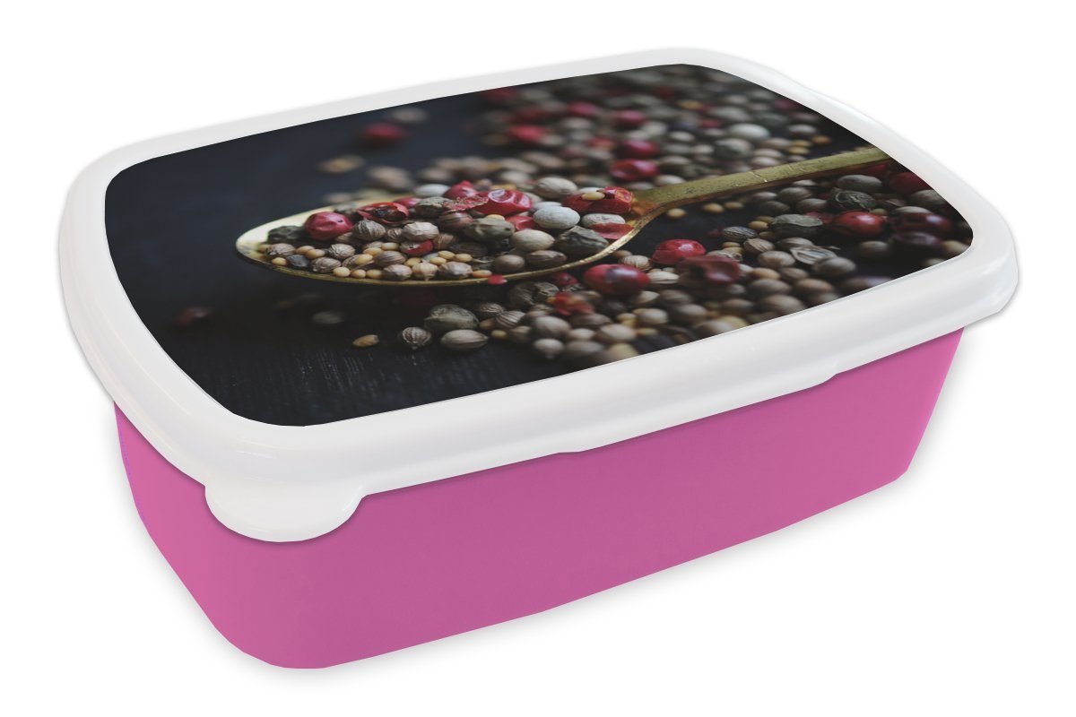 MuchoWow Lunchbox Nahaufnahme eines Löffels mit Kräutern, Kunststoff, (2-tlg), Brotbox für Erwachsene, Brotdose Kinder, Snackbox, Mädchen, Kunststoff rosa