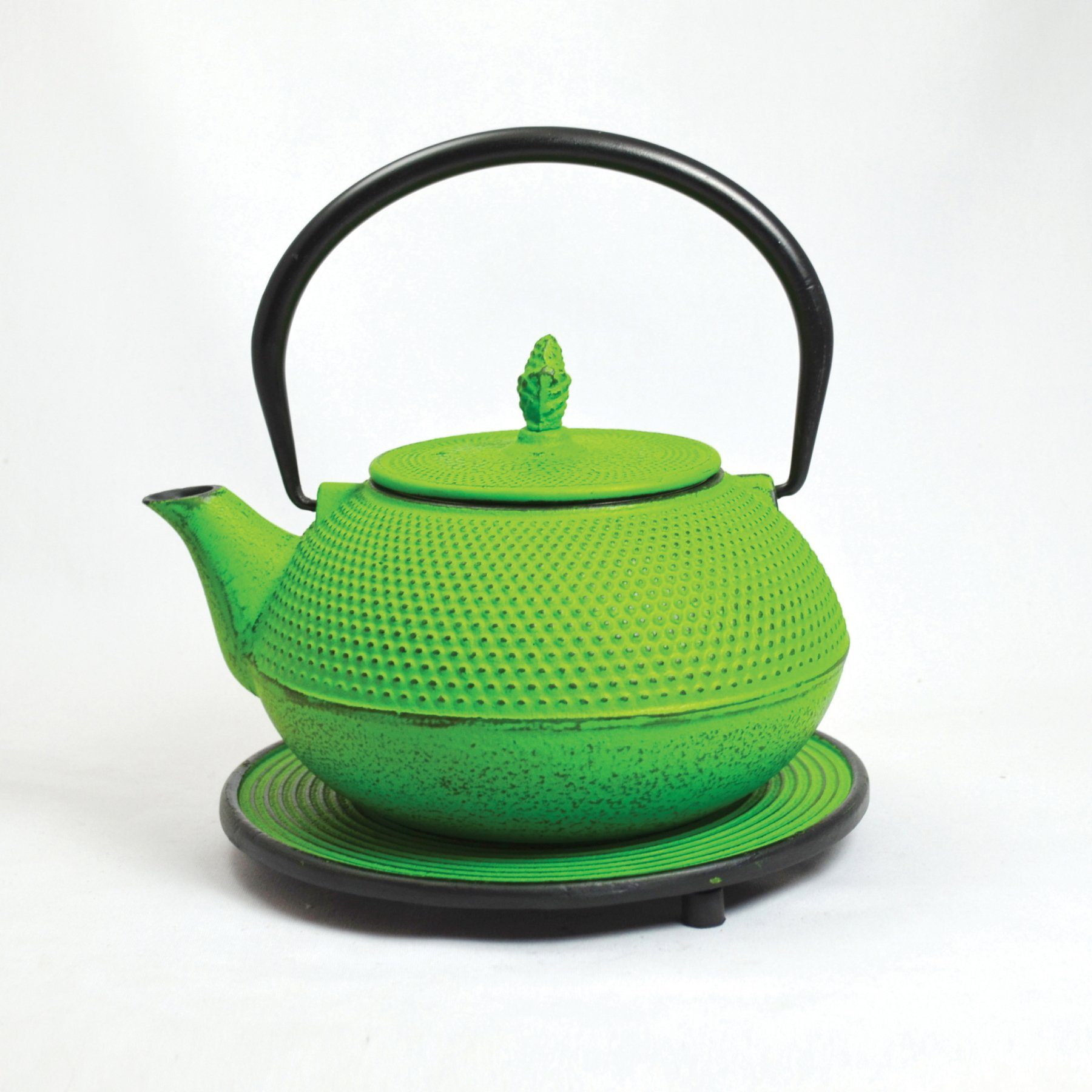 JA-UNENDLICH Teekanne Basic grün, 1.2 l, aus Gusseisen handgefertigt im Sandgussverfahren, innen emailliert Hellgrün