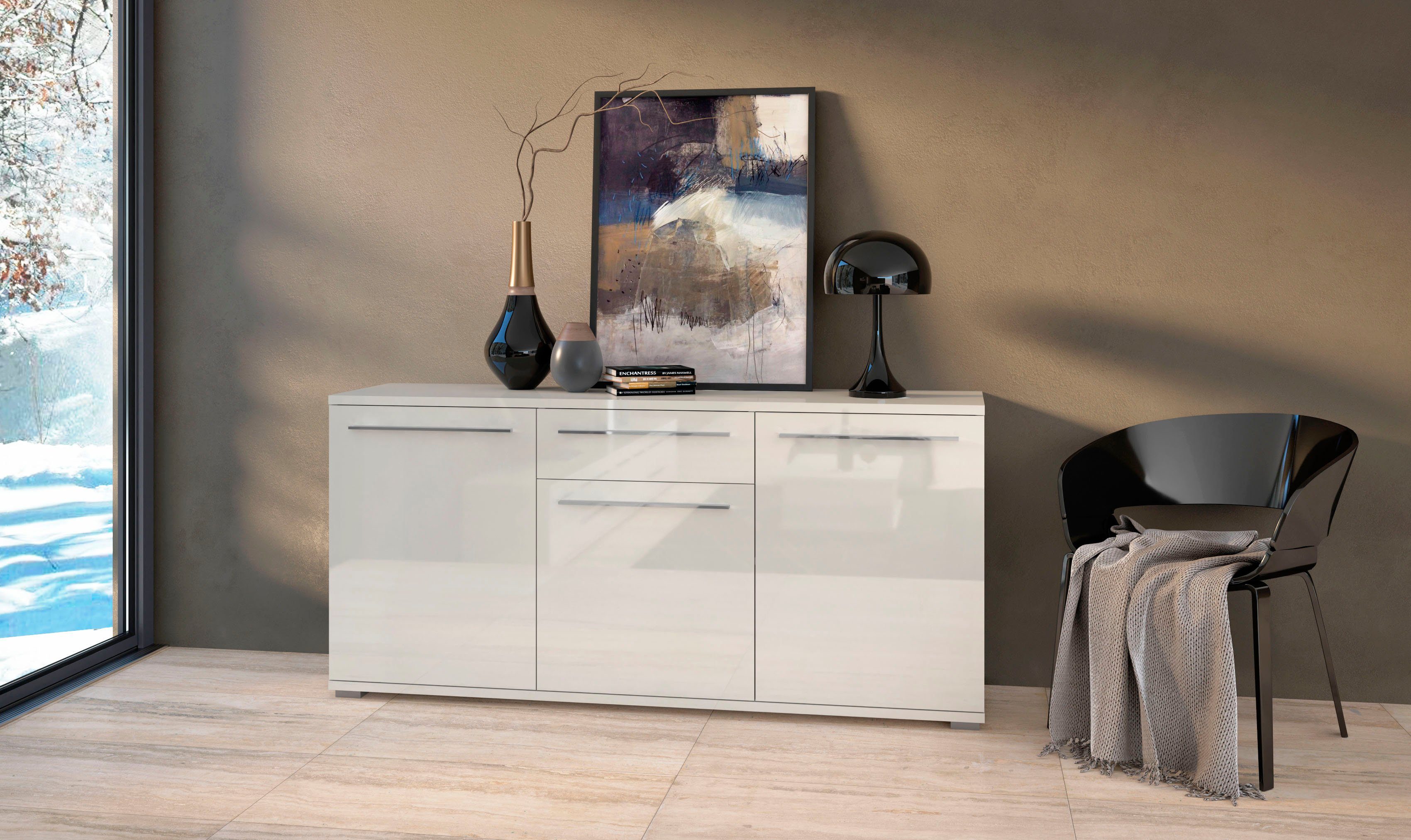 Places of Style Kommode Piano (H/B/T): 84,6/150/45,2cm), UV lackiert, Soft-Close Funktion