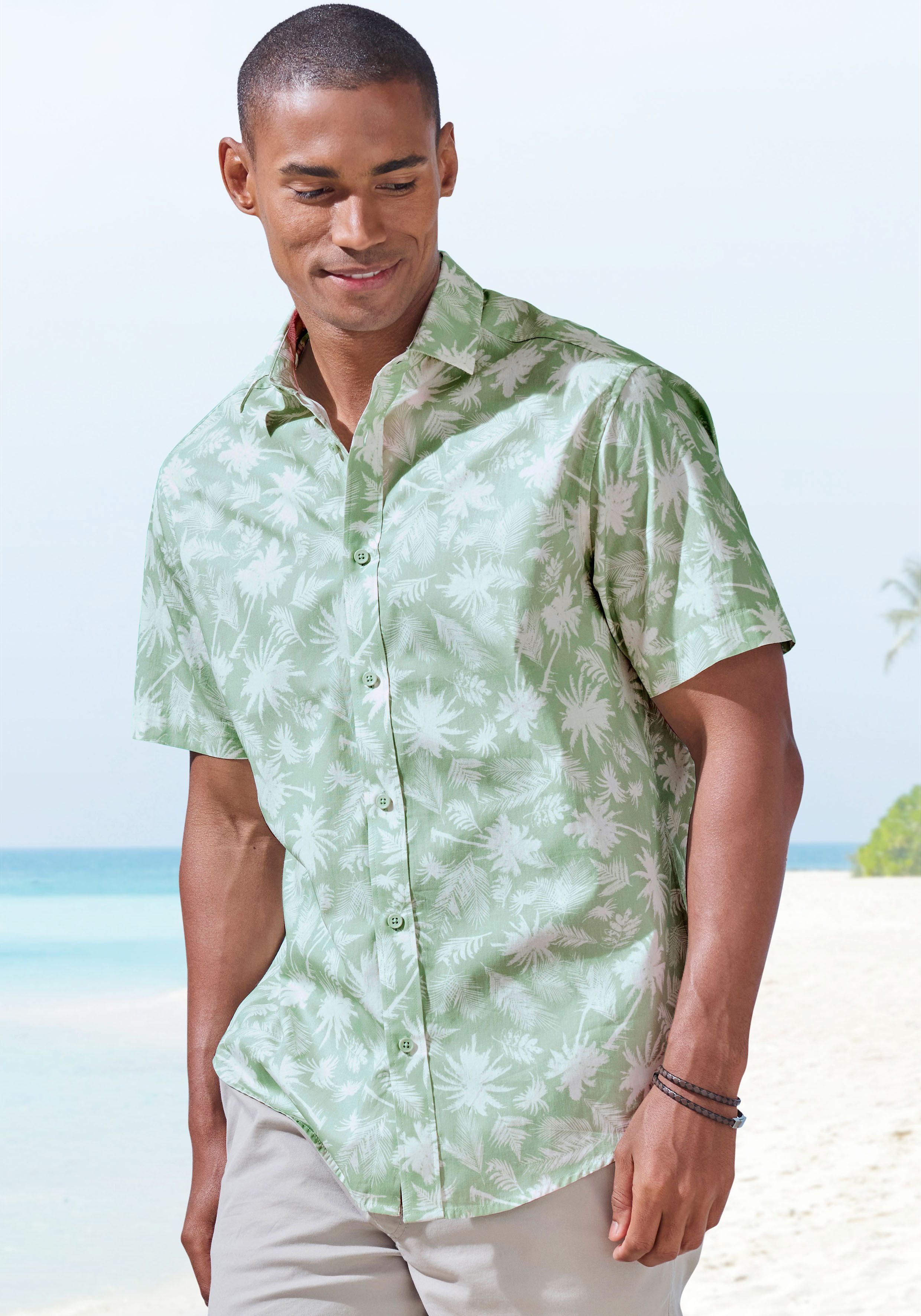 Beachtime Hawaiihemd - Kurzarmhemd mit sommerlichem Palmen Druck, Kurzarm, Freizeithemd mit Palmenprint, reine Baumwolle
