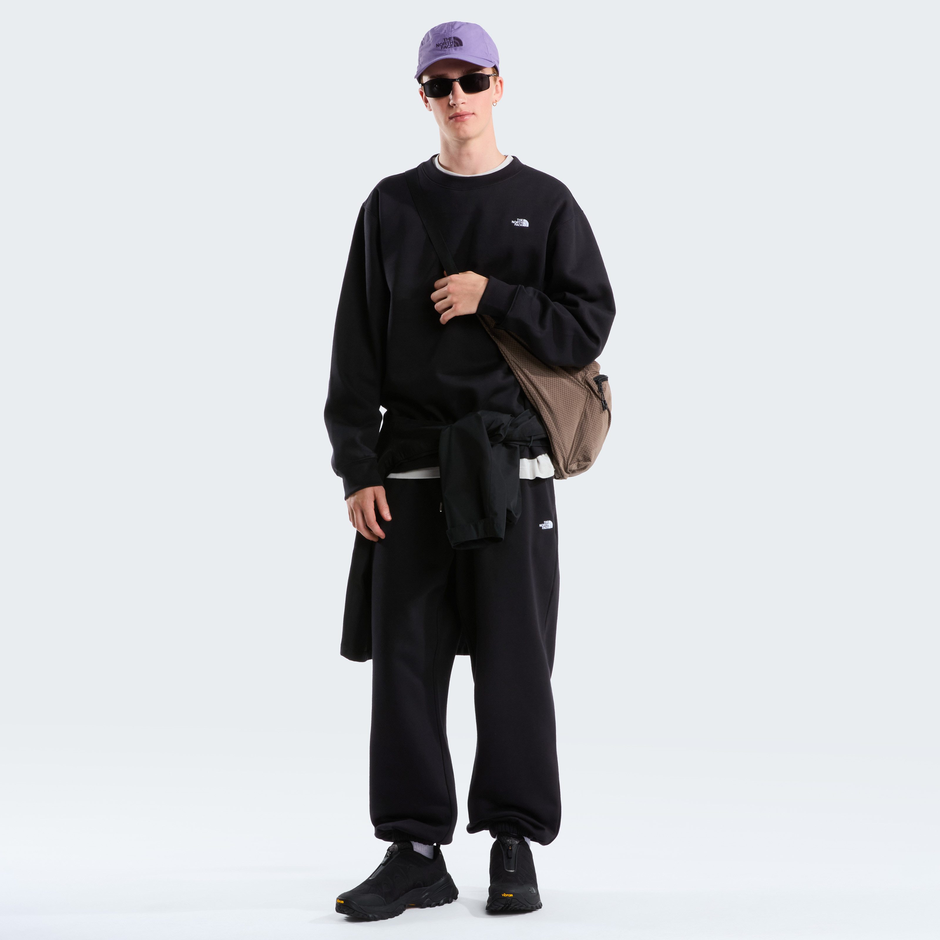 The North Face Sweatshirt M TNF ESSENTIAL SIMPLE DOME RELAXED CREW mit Rundhalsausschnitt