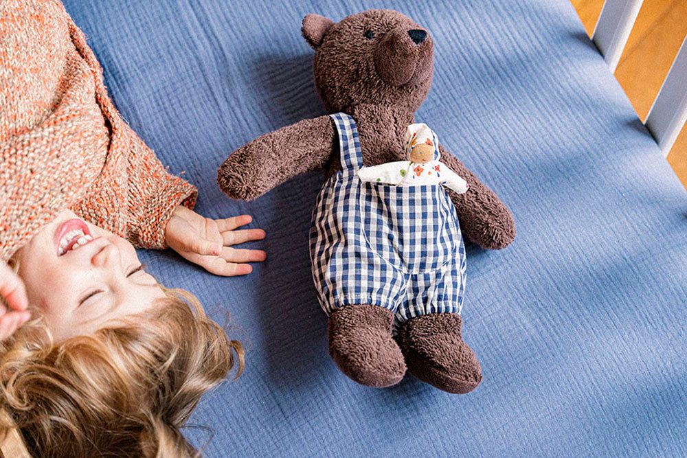 Käthe Kruse Kuscheltier Bella Bär, stehend