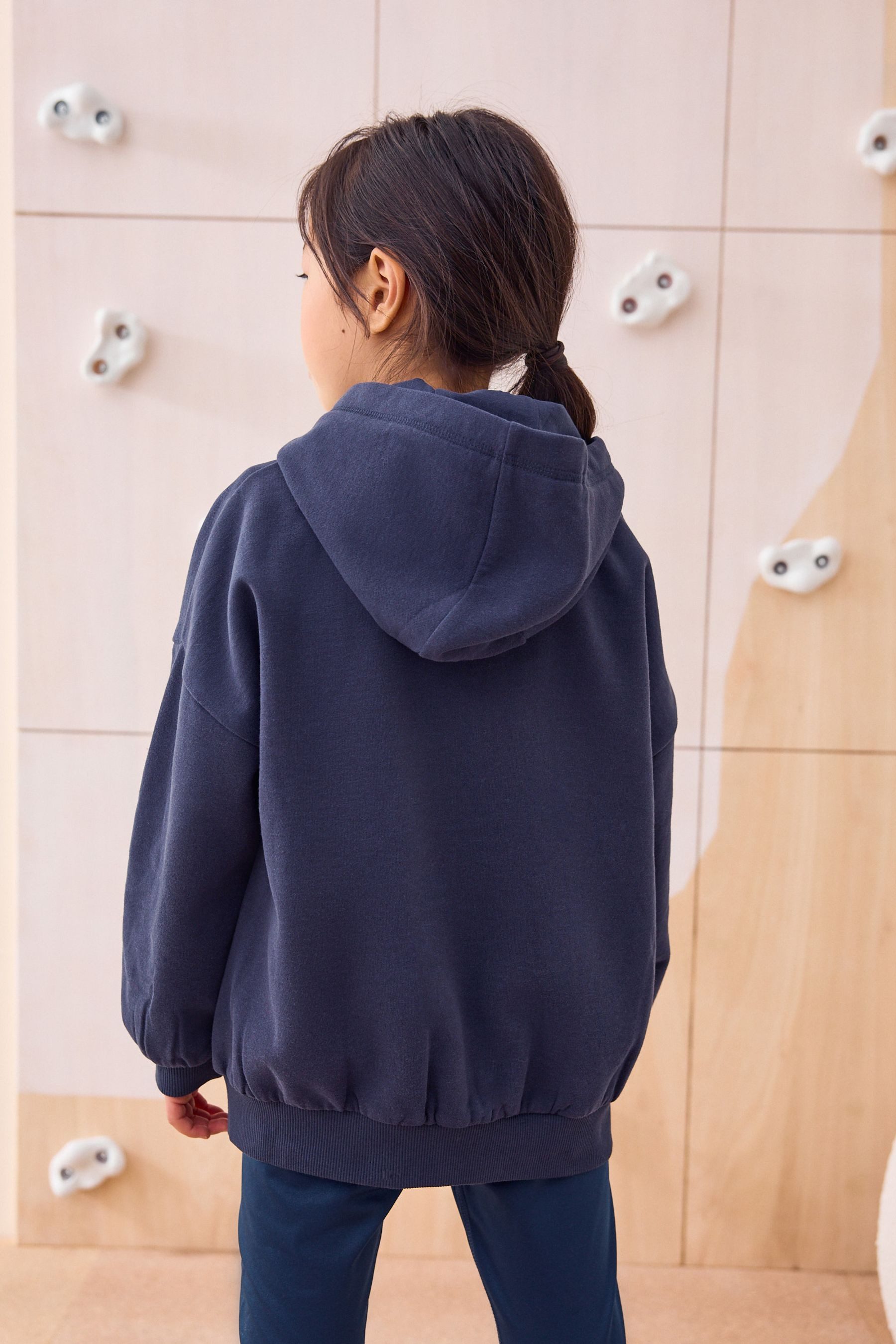 Next Kapuzensweatjacke Sportliche Kapuzenjacke (1-tlg)