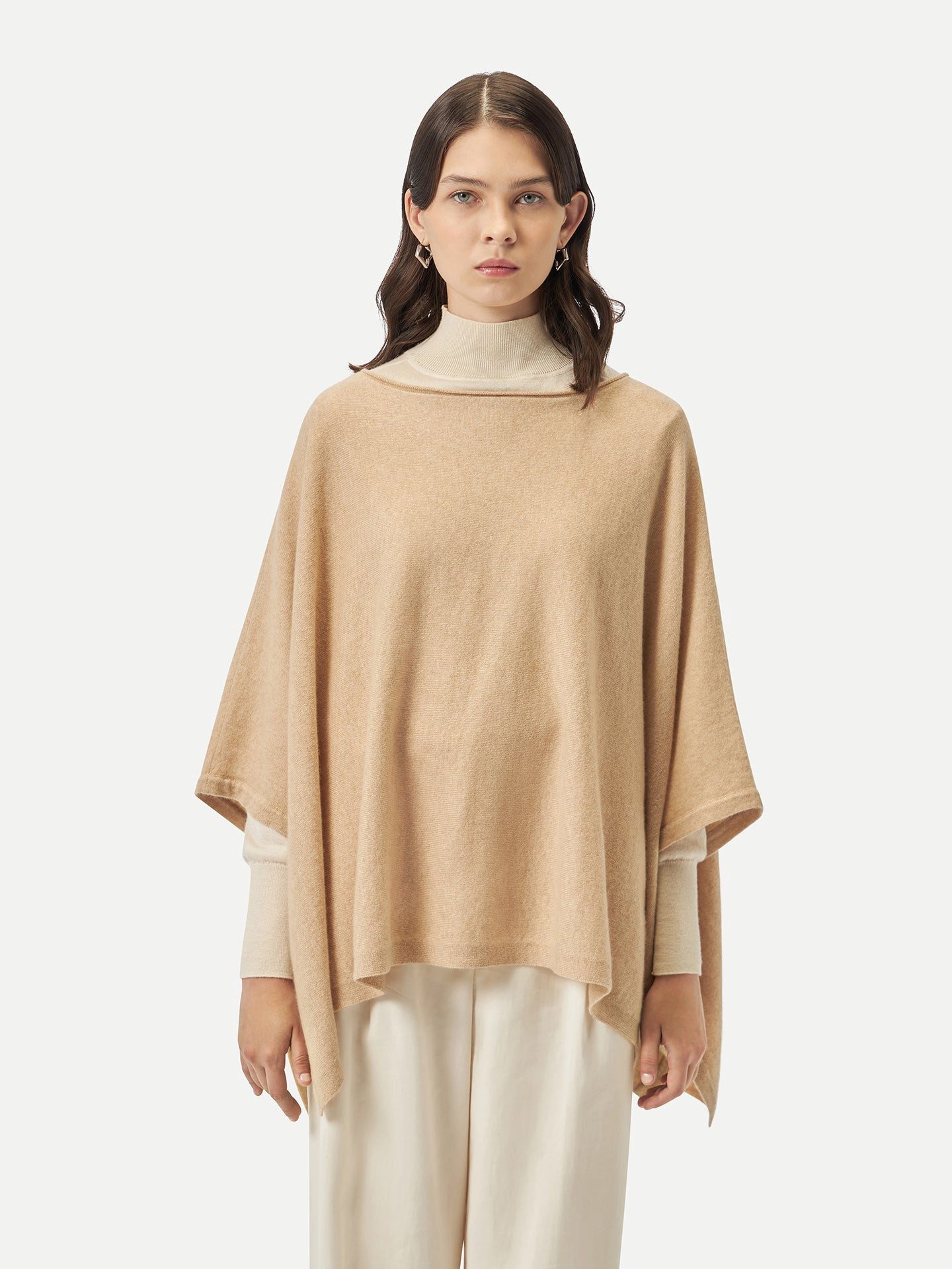 GOBI Cashmere Poncho Kaschmir-Poncho mit U-Boot-Ausschnitt