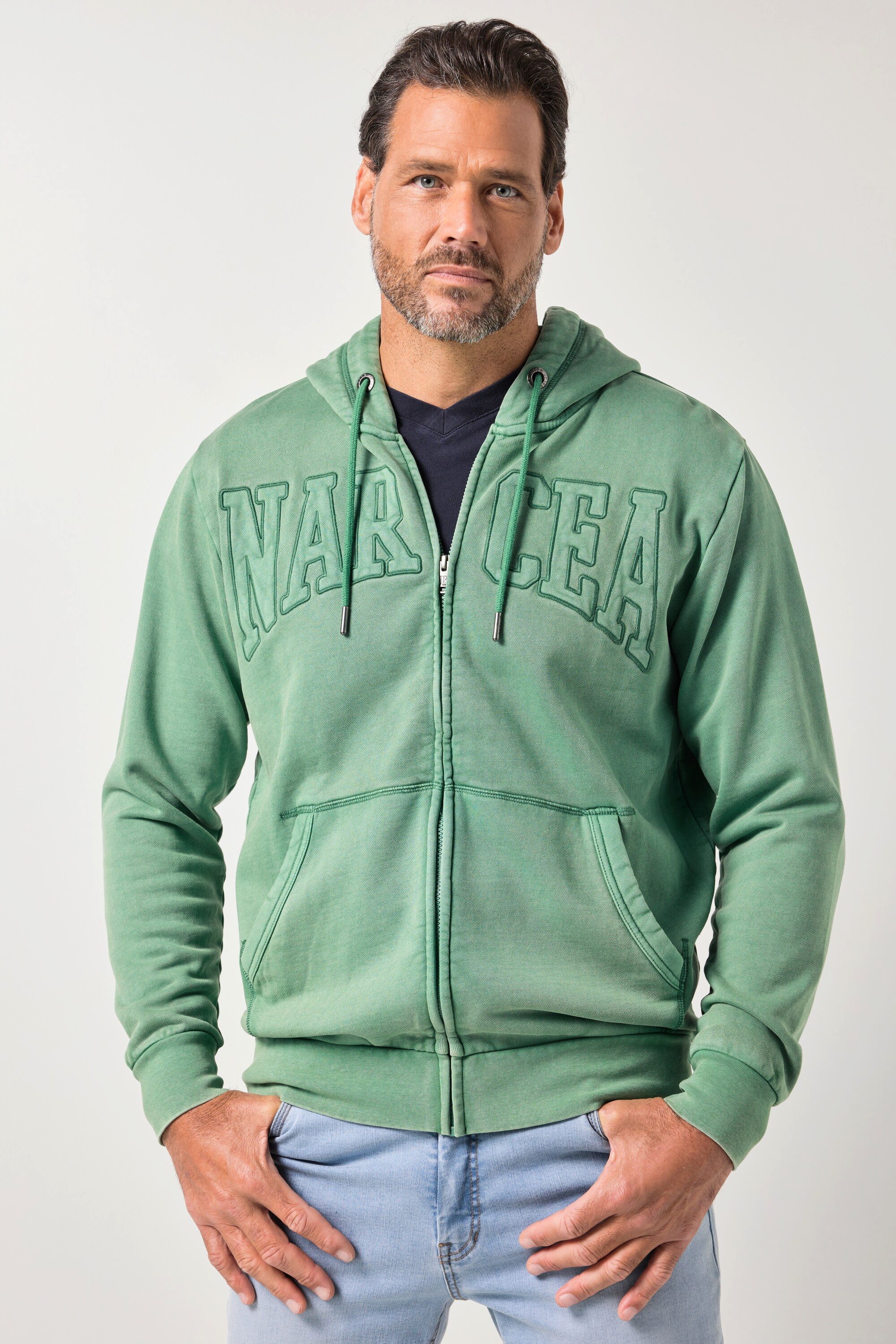 JP1880 Fleecejacke Sweatjacke Kapuze Badges