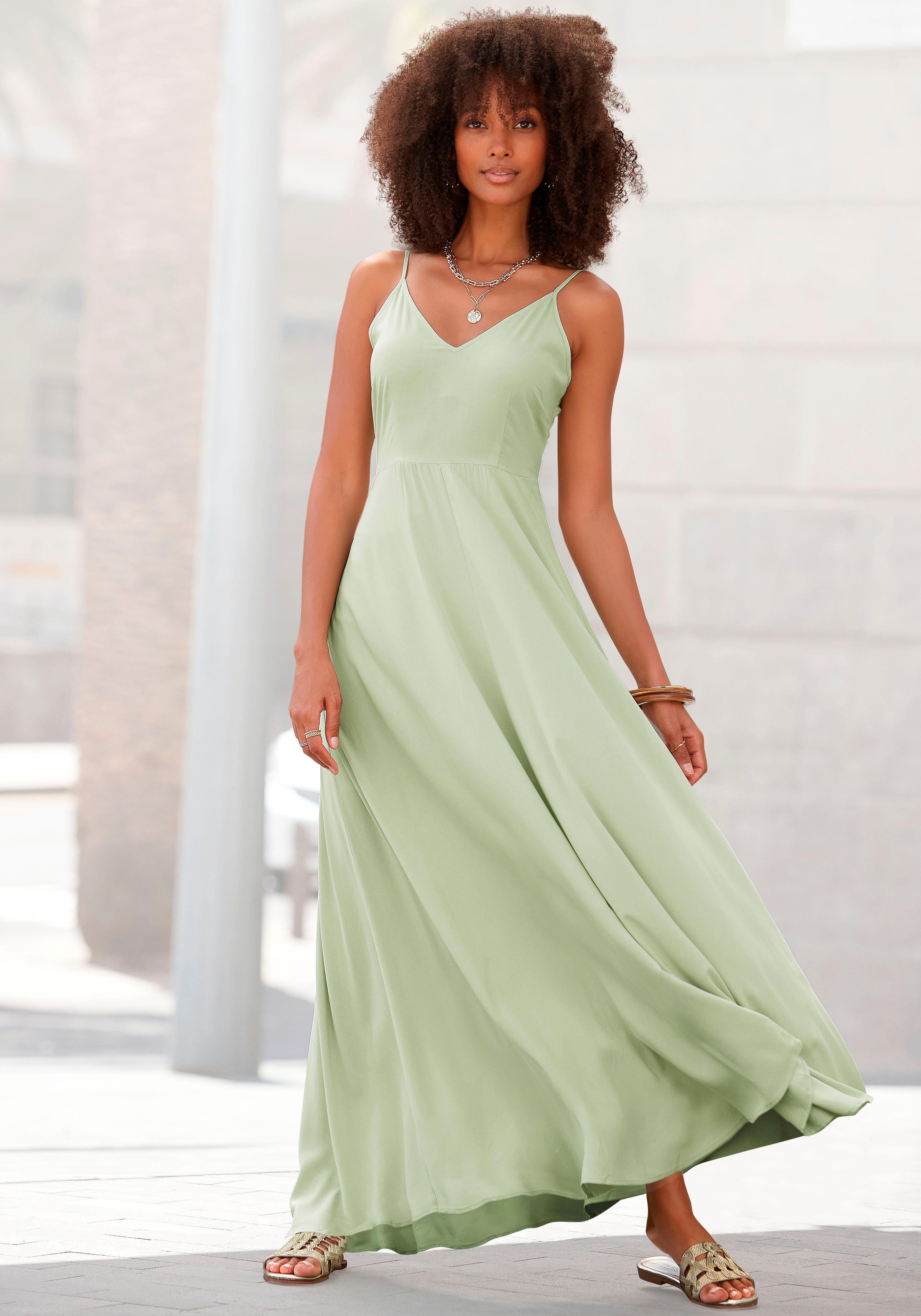 LASCANA Maxikleid aus gewebter Viskose, Cut-Out am Rücken, Chiffon-Qualität, Sommerkleid