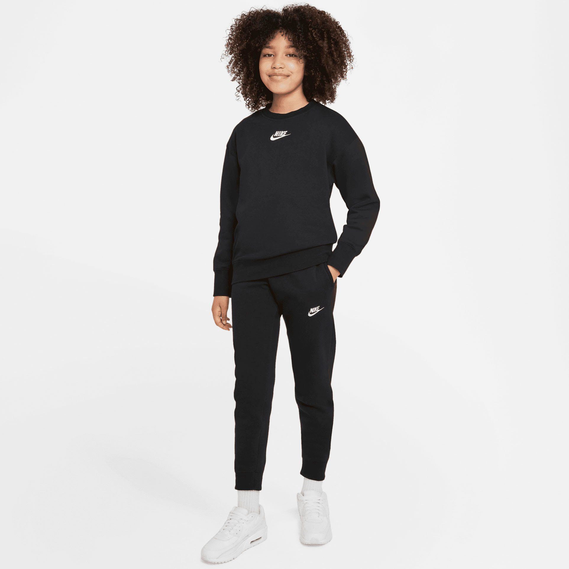 Big Nike Sweatshirt (Girls) Kids' Club Fleece schwarz Sweatshirt Crew Sportswear