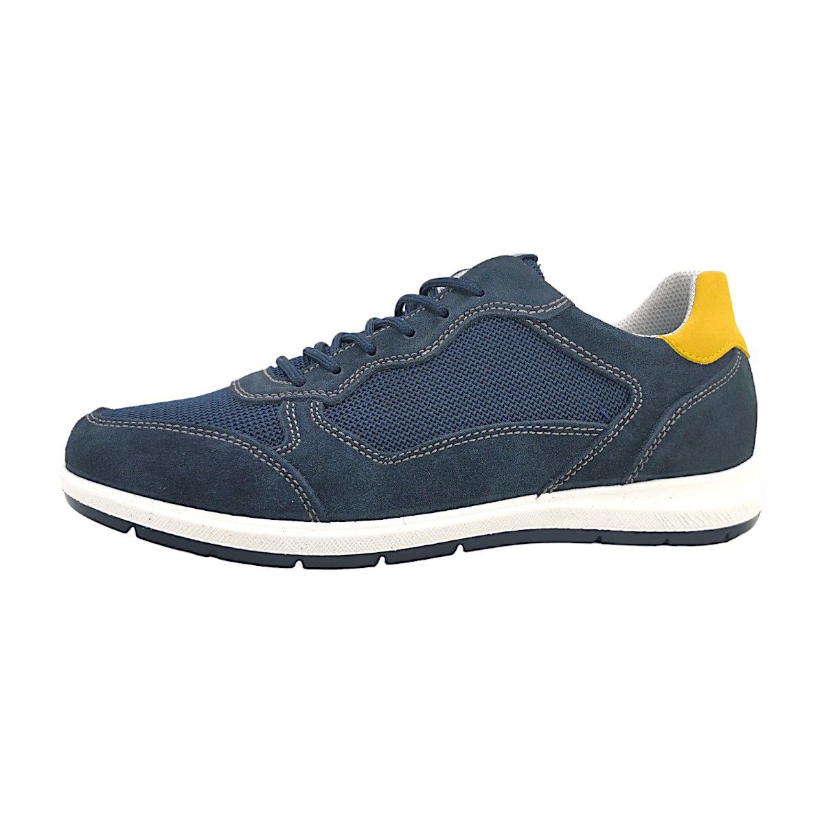 Schnürer Schnürschuh