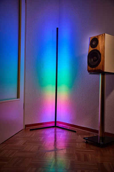 MeLiTec LED Stehlampe Smart Home Eck-Stehleuchte RGBW "CoLiBri", warmweiß