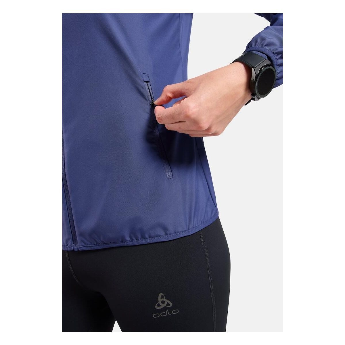Odlo Fahrradjacke Essential Light Vielseitige Damenjacke mit winddichtem, wasserabweisendem Material