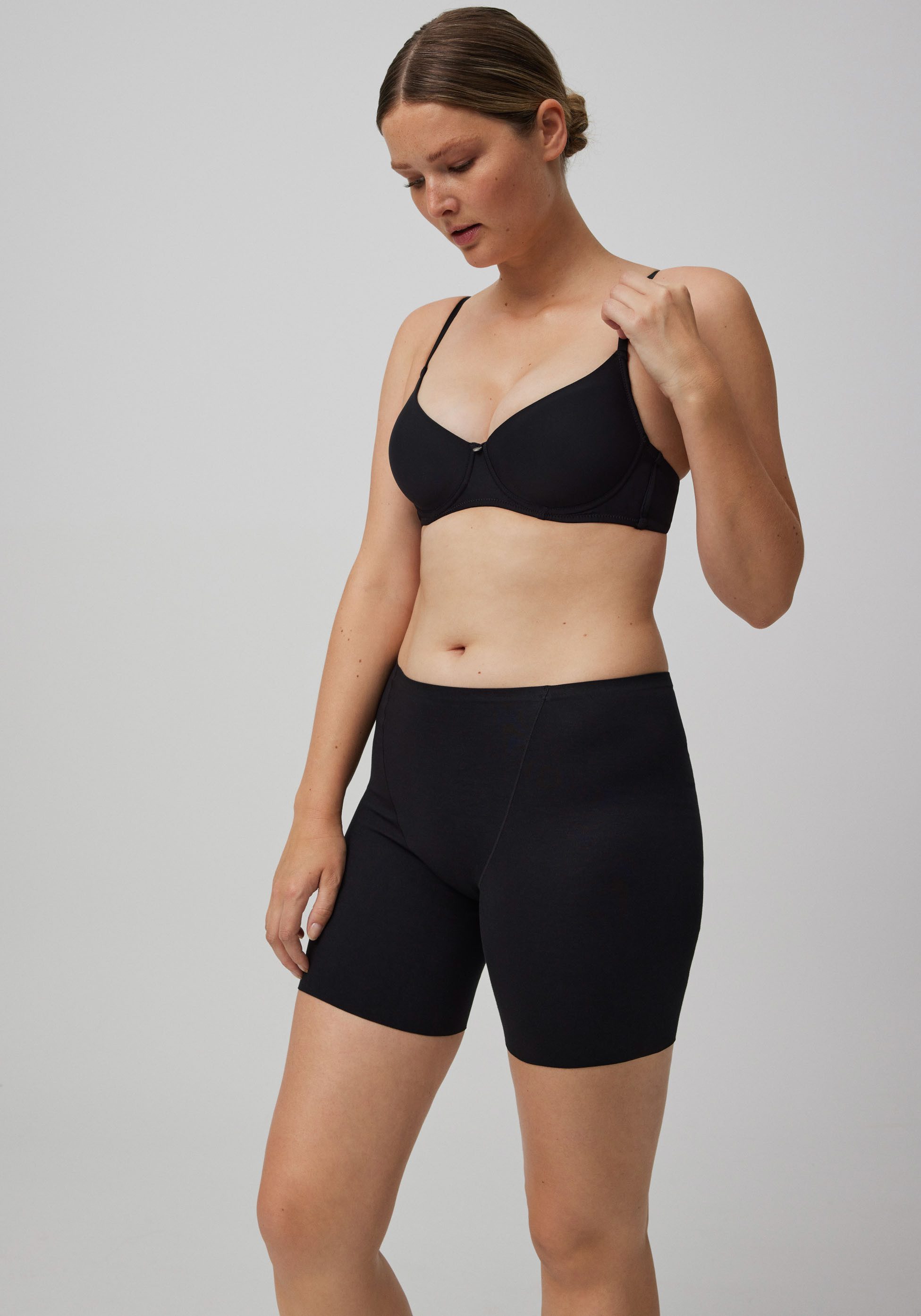 YSABEL MORA Lange Unterhose BASIC COLLECTION LASER CUT mit der Laser Cut Technik gefertigt für eine reibungslose Passform