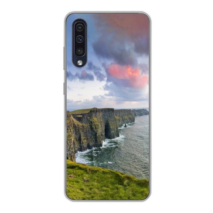 MuchoWow Handyhülle Panoramafoto von den Cliffs of Moher in Irland Handyhülle Samsung Galaxy A30s Smartphone-Bumper Print Handy