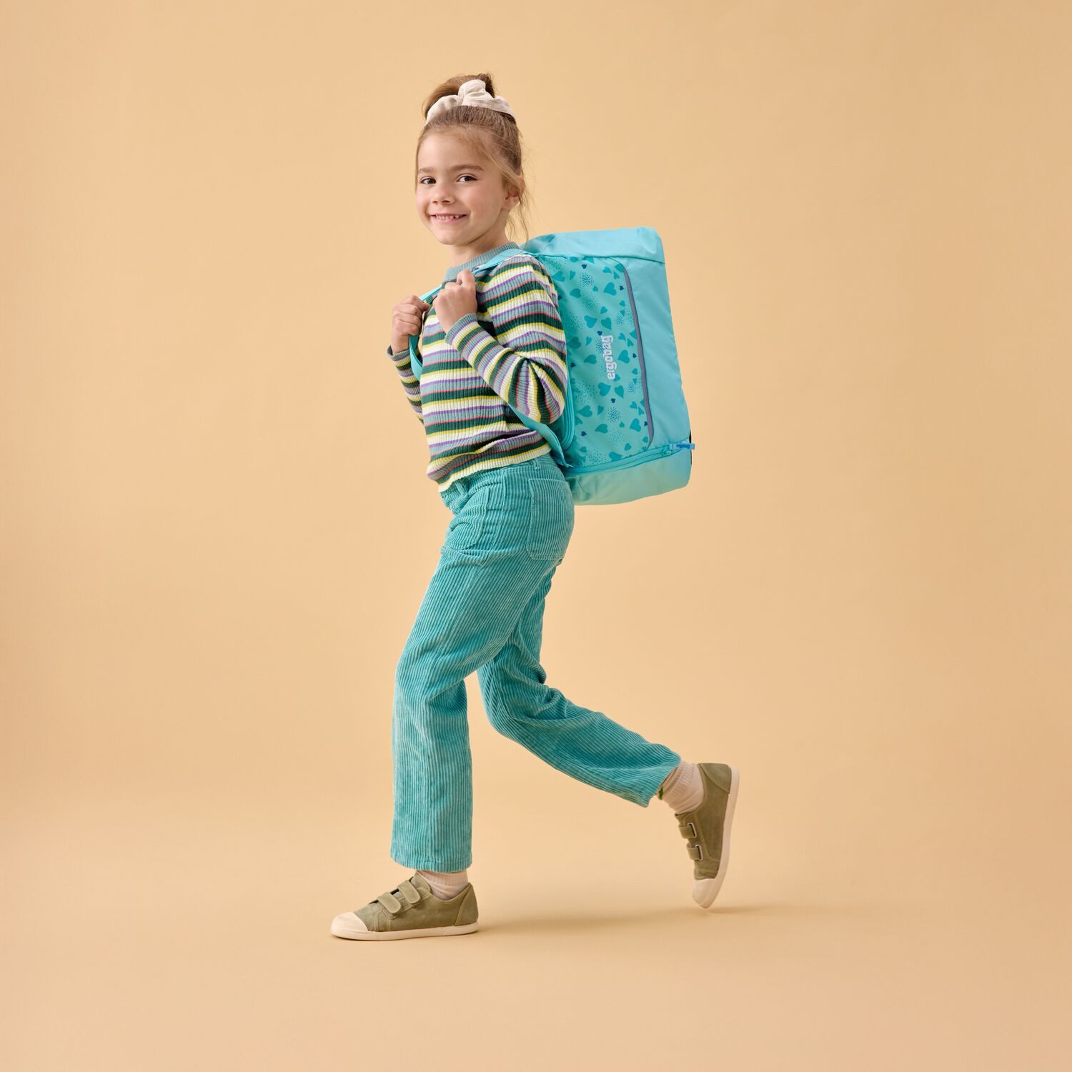 ergobag Schulranzen Sporttasche ReitBärtraum (1 Stück), mit Nassfach, Schuhfach, Schultasche, Sportbeutel – Bild 4 von 4