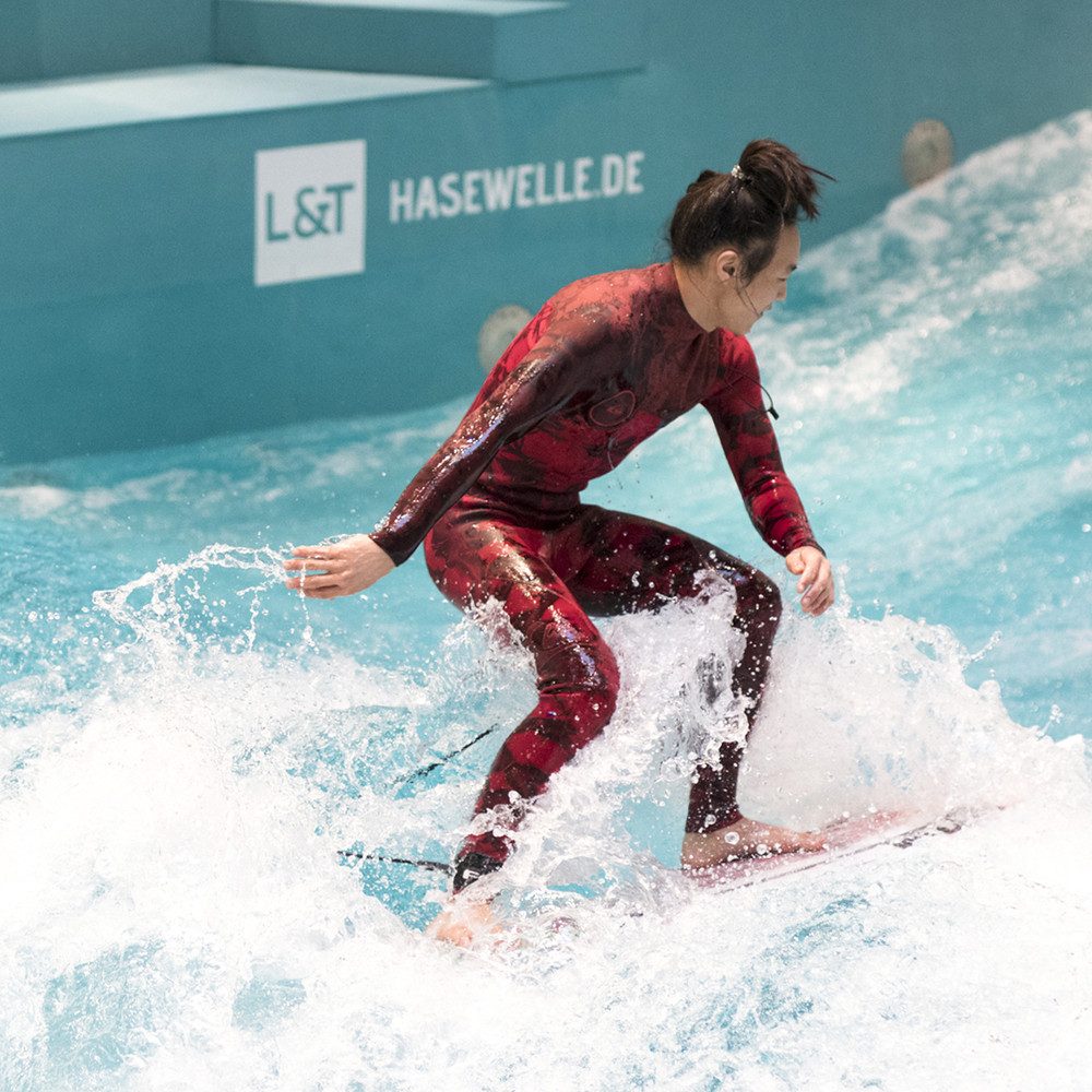 Jochen Schweizer Erlebnisgutschein Indoor-Surfen Osnabrück (Fortgeschritten), Dein nächster Level Ride