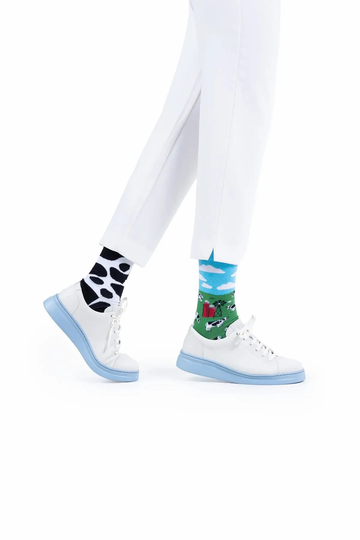 Many Mornings Freizeitsocken Many Mornings Socken Holy Cow (1 Paar, 1-Paar, 1 Paar) immer ein dismatching Paar