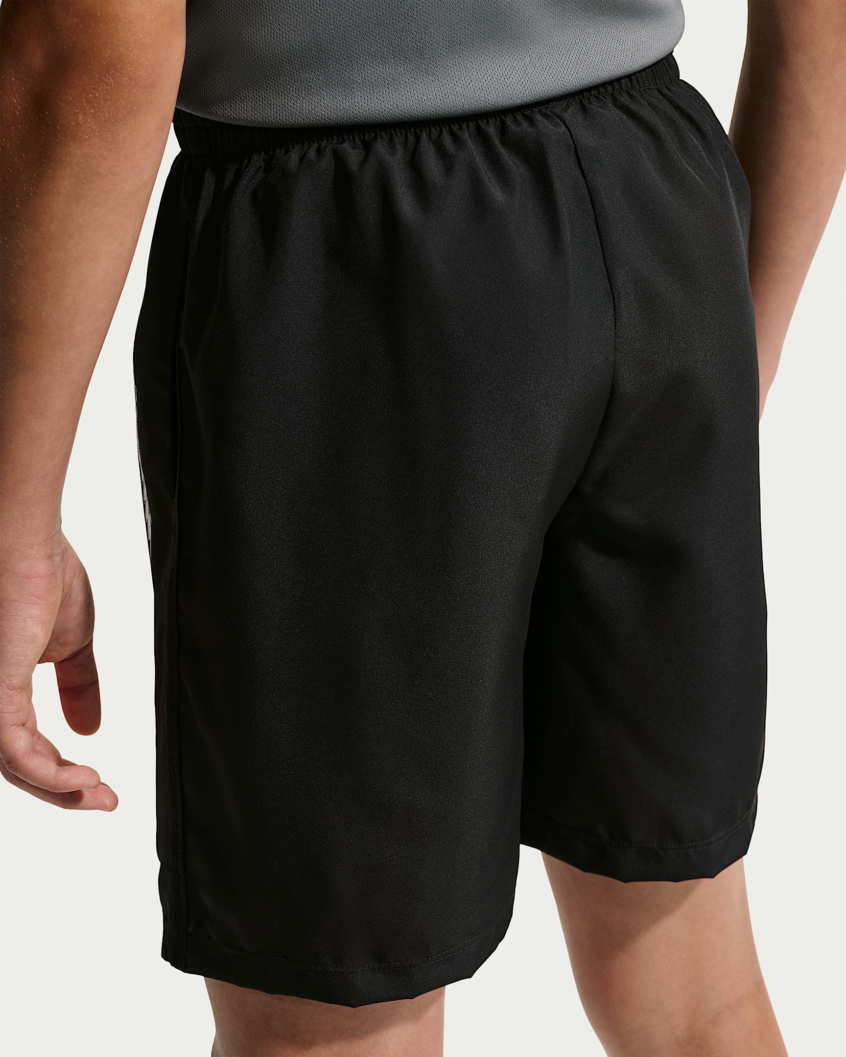 Nike Trainingsshorts Nike Multi Refresh Big Kids' (Boys) Shorts Für Kinder und Jugendliche – Bild 2 von 5