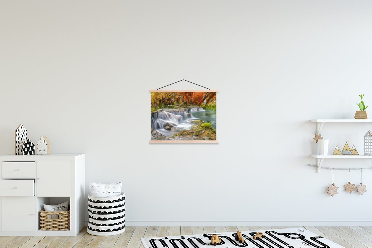 Poster Textilposter Herbst Wohnzimmer, - Posterleiste, für - St), (1 Magnetisch Bäume, Bilderleiste, Natur - Wasserfall MuchoWow