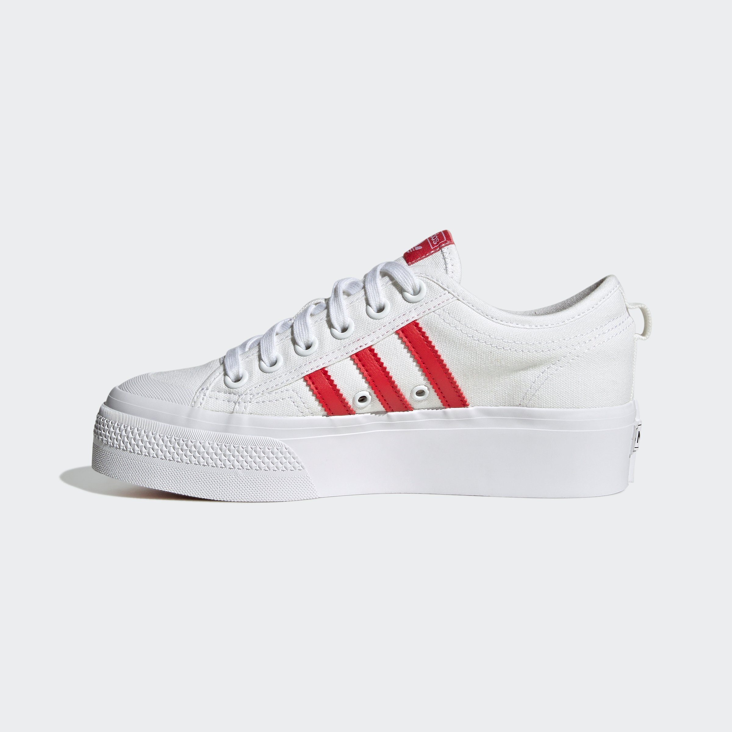 Better PLATFORM Scarlet Sneaker / NIZZA adidas Black / Originals Cloud White Core