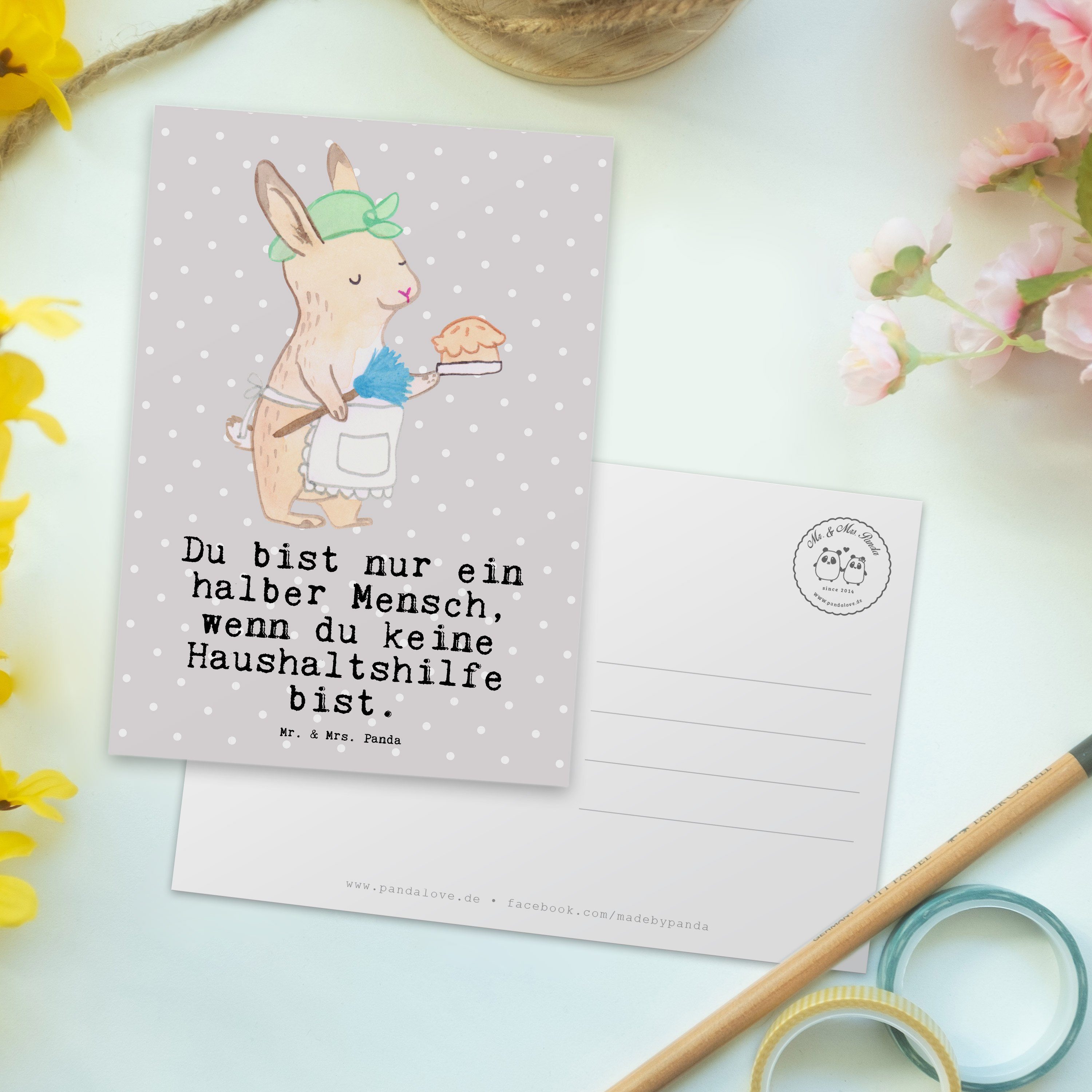 Mr. & Mrs. Panda Postkarte Haushaltshilfe mit Herz - Grau Pastell - Geschenk, Mitarbeiter, Putzf