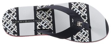 Tommy Hilfiger TH MONOGRAM ESSENTIAL SANDAL Zehentrenner mit bedruckter Decksohle