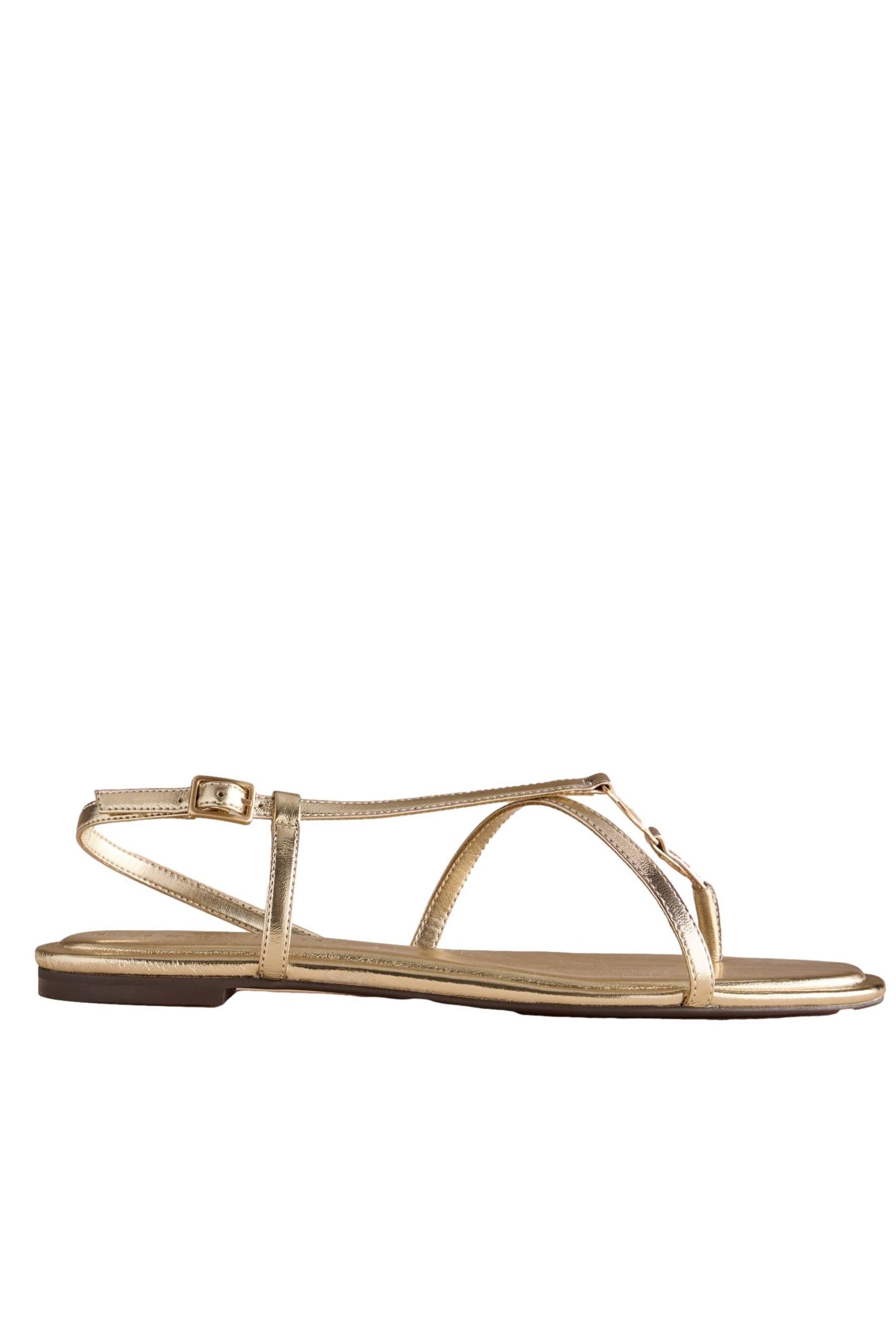 B by Ted Baker B by Ted Baker asymmetrische Sandalen aus Leder Riemchensandale