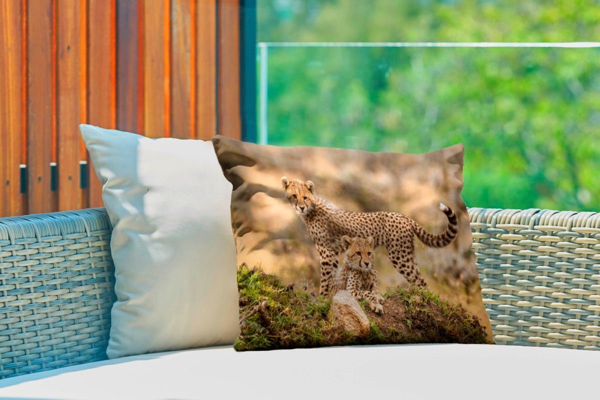 Leopard Dekokissenbezug, - Natur, Kissenhülle Polyester, MuchoWow Dekokissen Outdoor-Dekorationskissen, - Jungtier