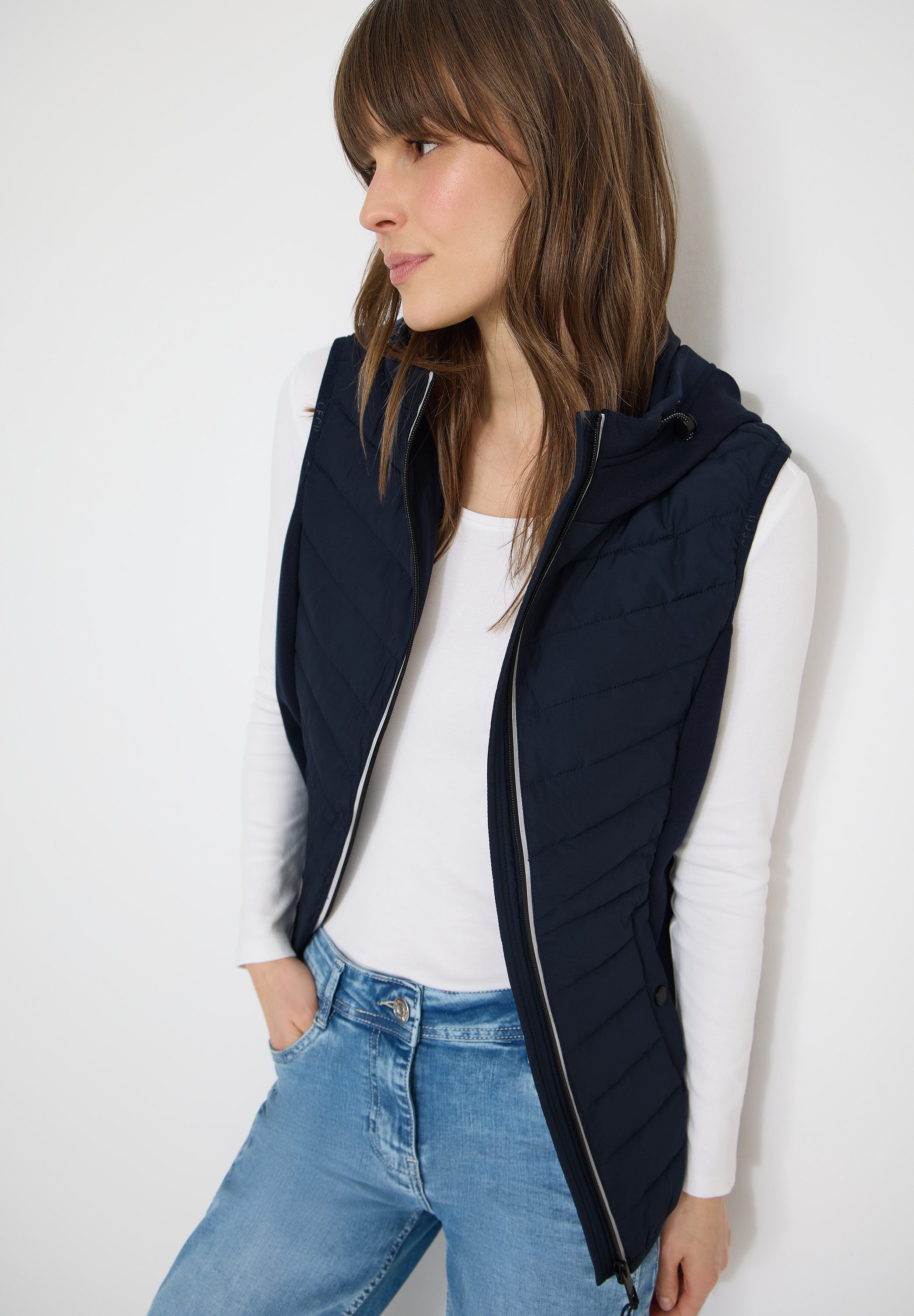 CECIL Kurzweste im Hoodie-Style