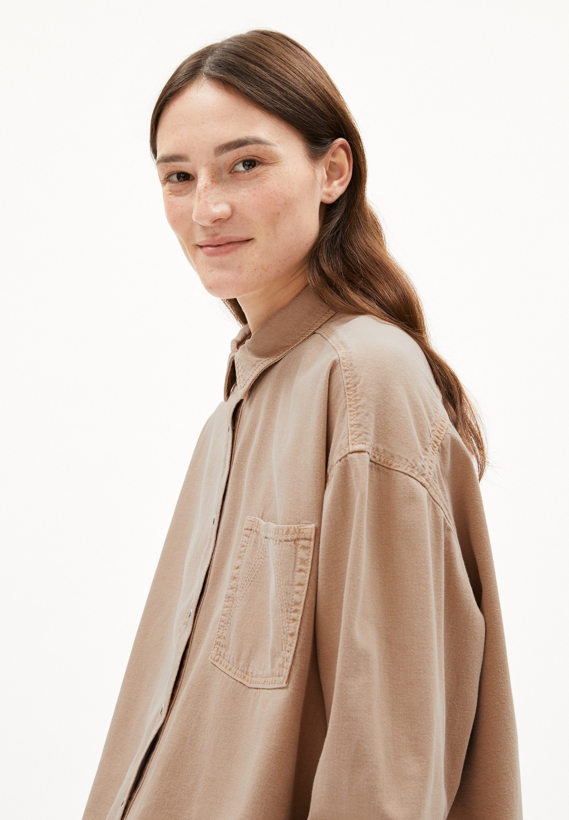 Armedangels Langarmbluse NALAANI Jeansbluse aus Bio-Baumwoll Mix Oversized Fit