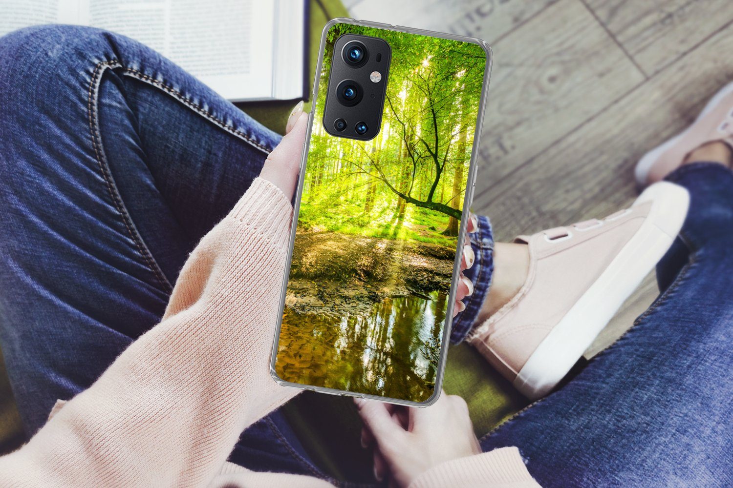 MuchoWow Handyhülle für OnePlus 9 Pro Wald - Landschaft - Wasser - Bäume - Sonne - Grün -, Phone Case, Silikon, Schutzhülle Dünn
