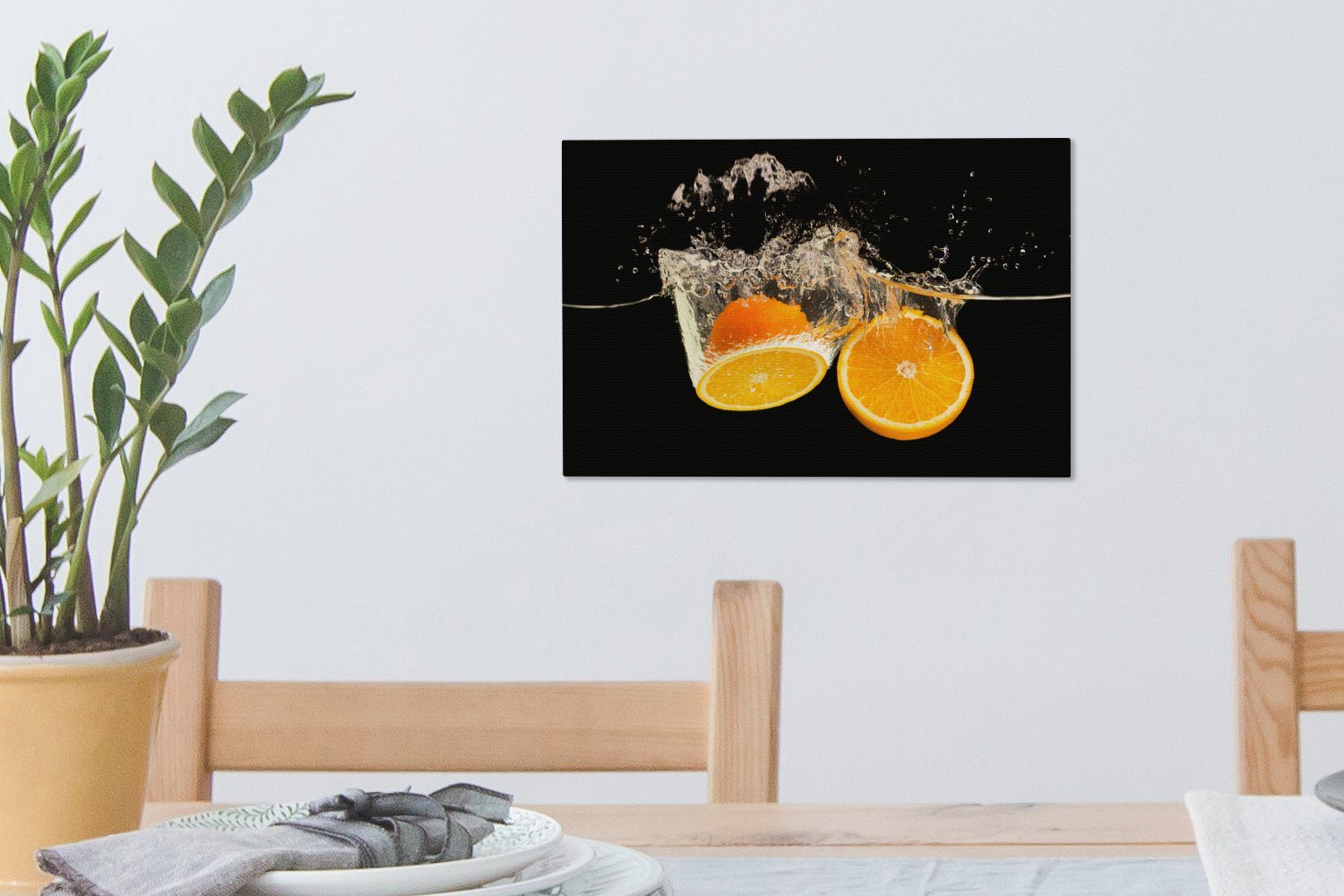 OneMillionCanvasses® Leinwandbild Orange - Stillleben - Wasser - Schwarz - Obst, Fotodruck (1 St), Wandbilder für Esszimmer, Wanddeko Bilder Küche, 30x20 cm – Bild 5 von 5