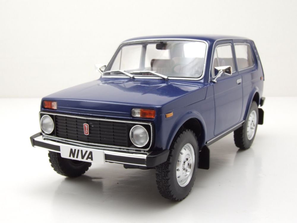 MCG 18129 Lada Niva / VAZ-2121, 1976 /red