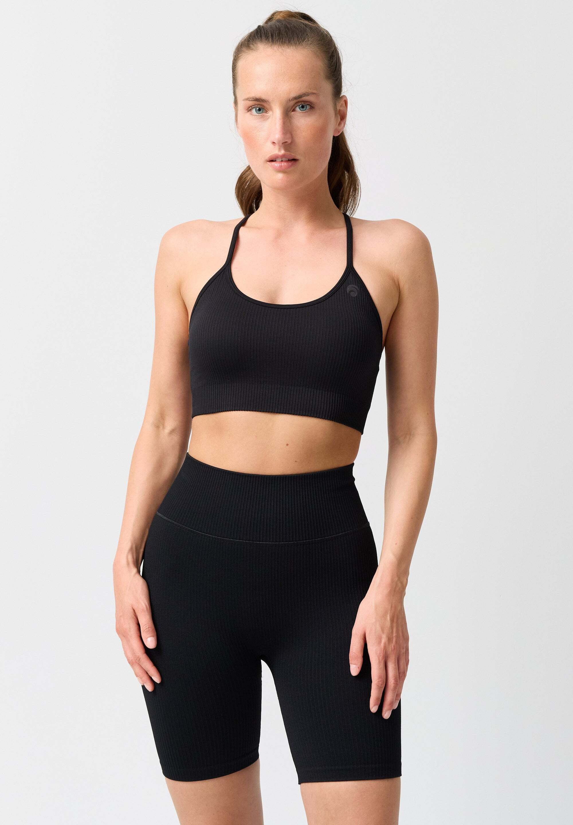 OCEANSAPART Sport-BH Sydney (1-tlg) Eleganter Neckholder-BH mit geripptem S günstig online kaufen