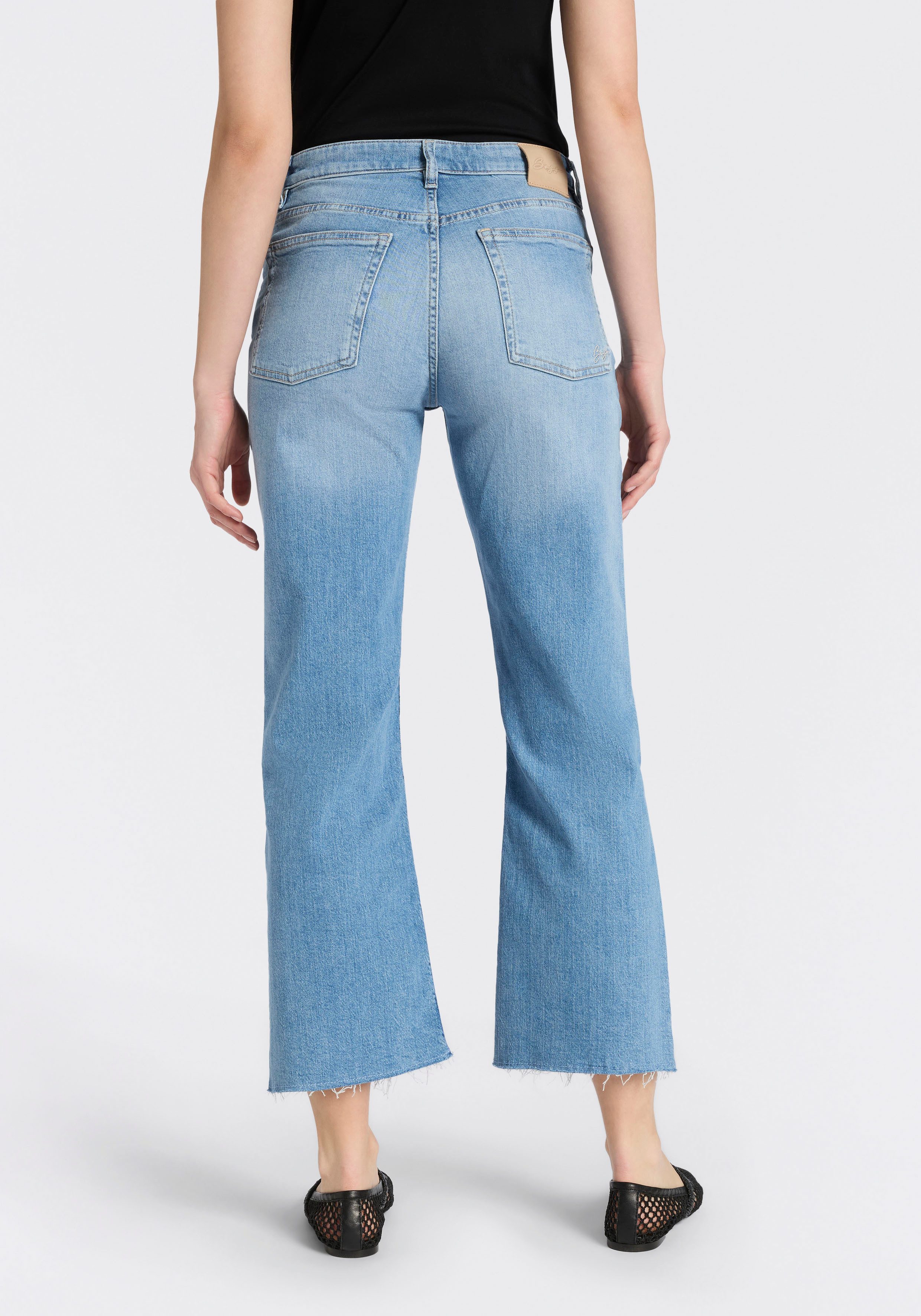 BOSS ORANGE 7/8-Jeans SOFT KICK FLARE 2.0 Premium Damenmode Stretch-Denim, offener Saum