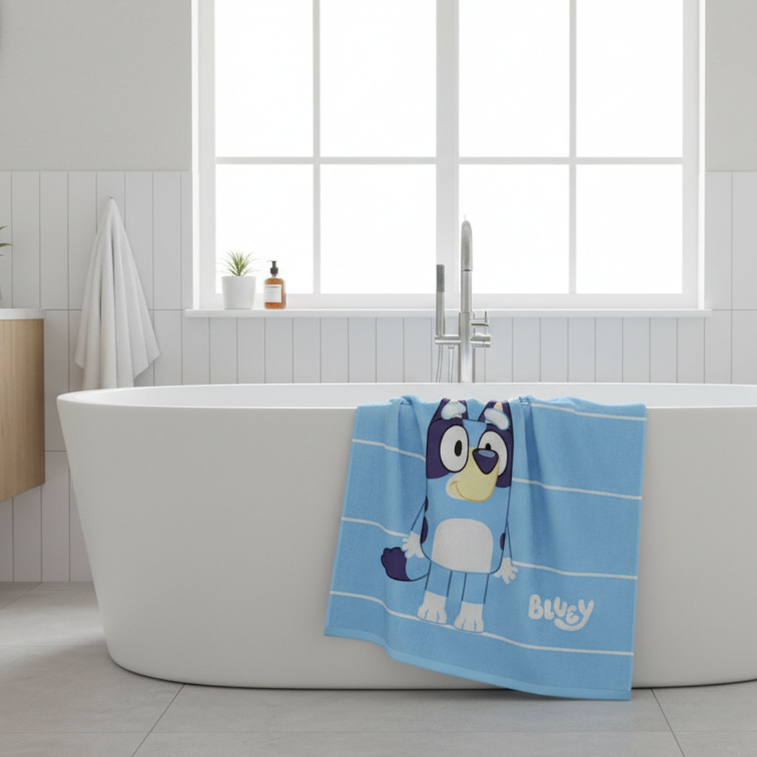 MTOnlinehandel Badetuch Bluey & Bingo, Kinder Strandtuch 70x120 cm, 100 % Baumwolle, Perfekt für Strand, Pool und Badezimmer, ideal für kleine Bluey Fans – Bild 5 von 5