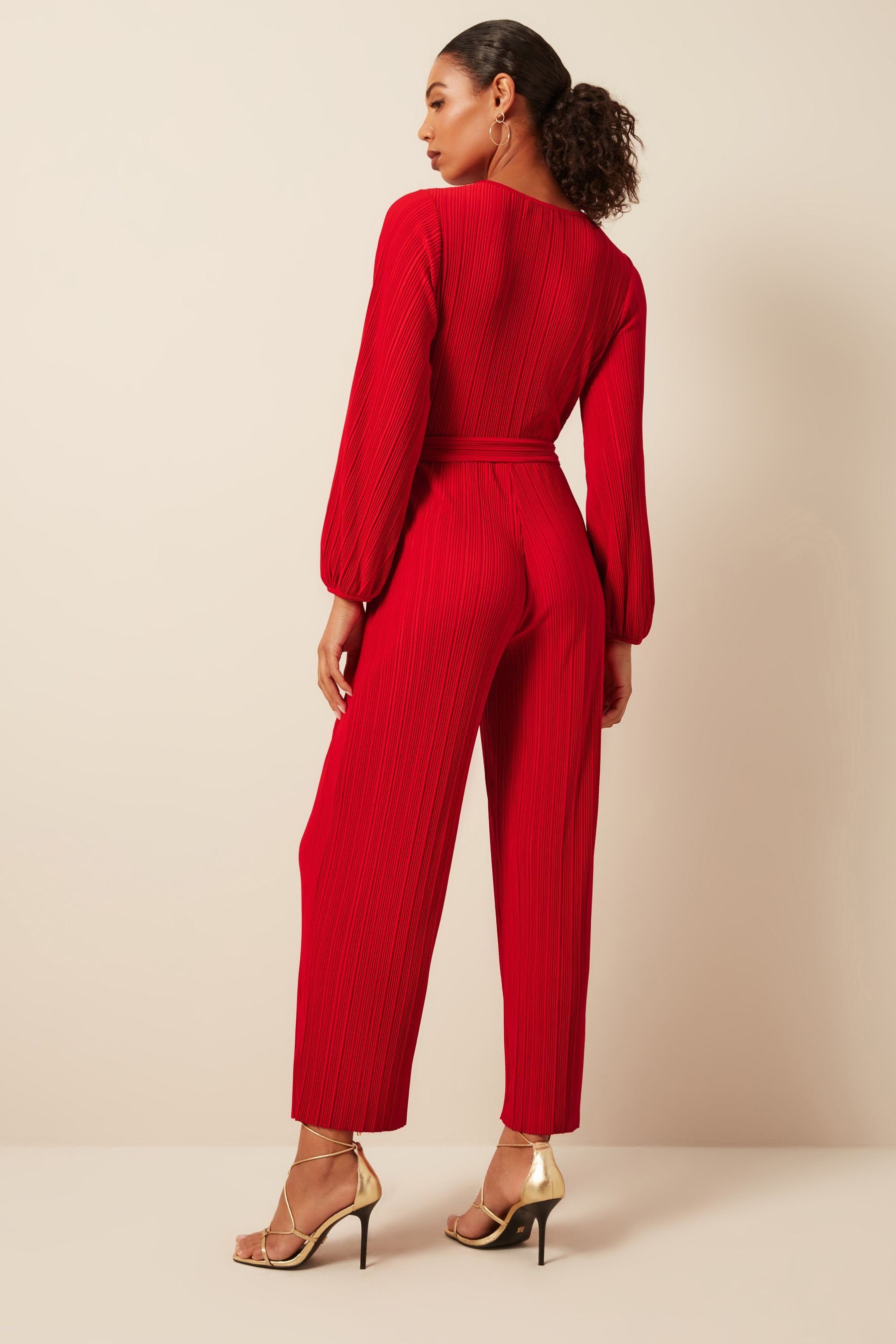 Next Jumpsuit langen Plissierter Overall mit (1-tlg) Red Ärmeln