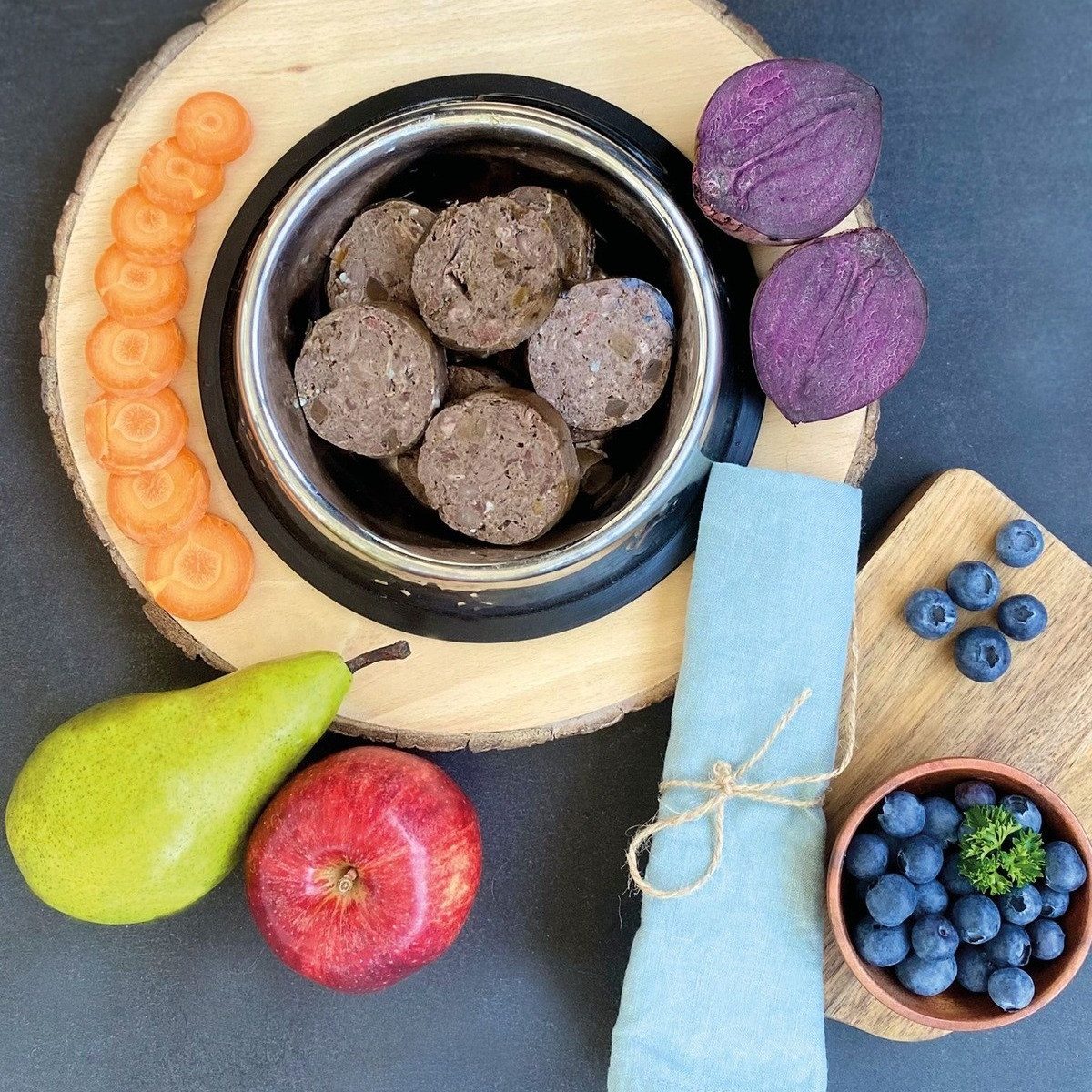 Fresco BarfWurst Pute mit Rote Beete, Pfirsich und Aloe Vera 400 g, für: Hund