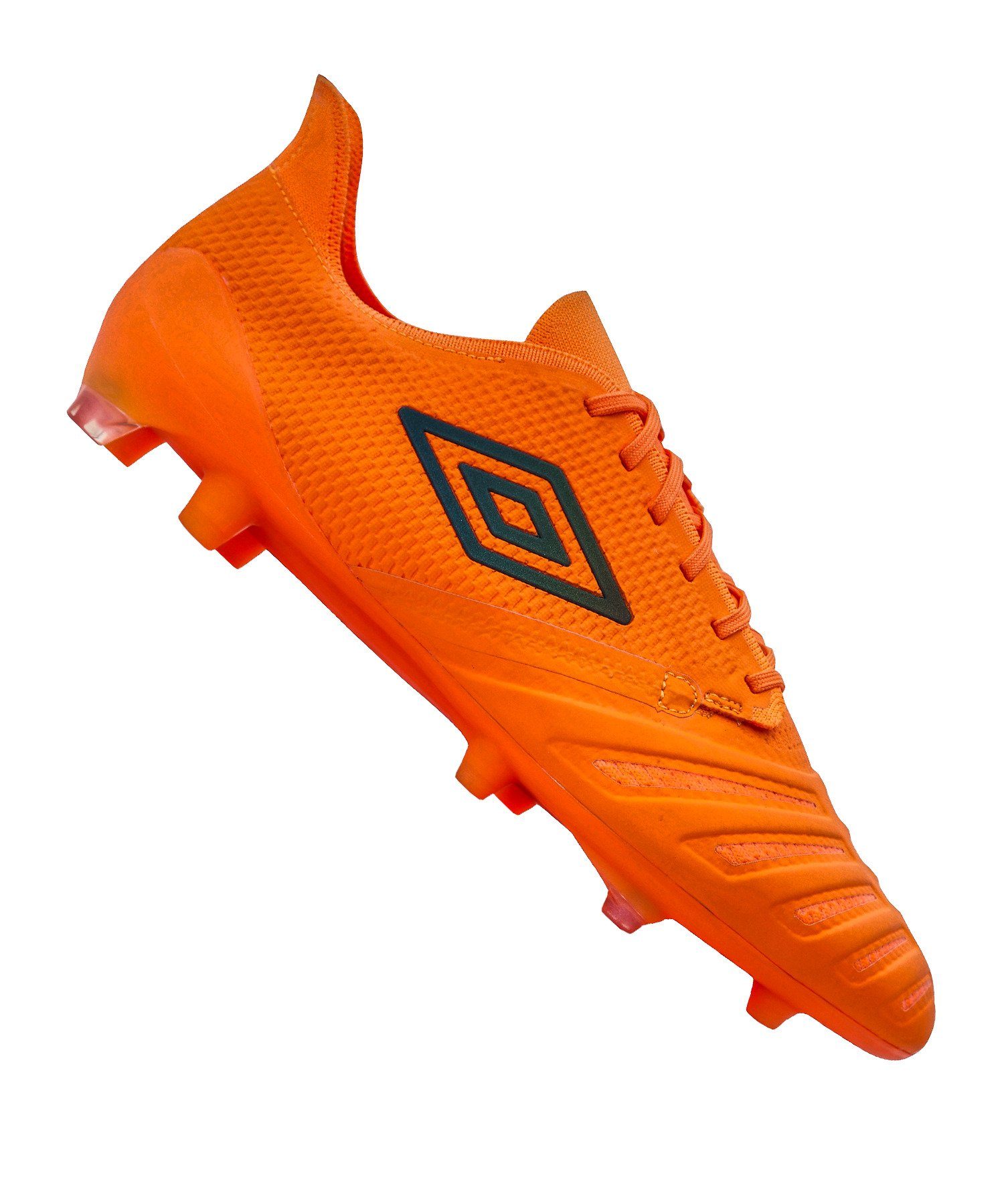 umbro accuro 3 pro
