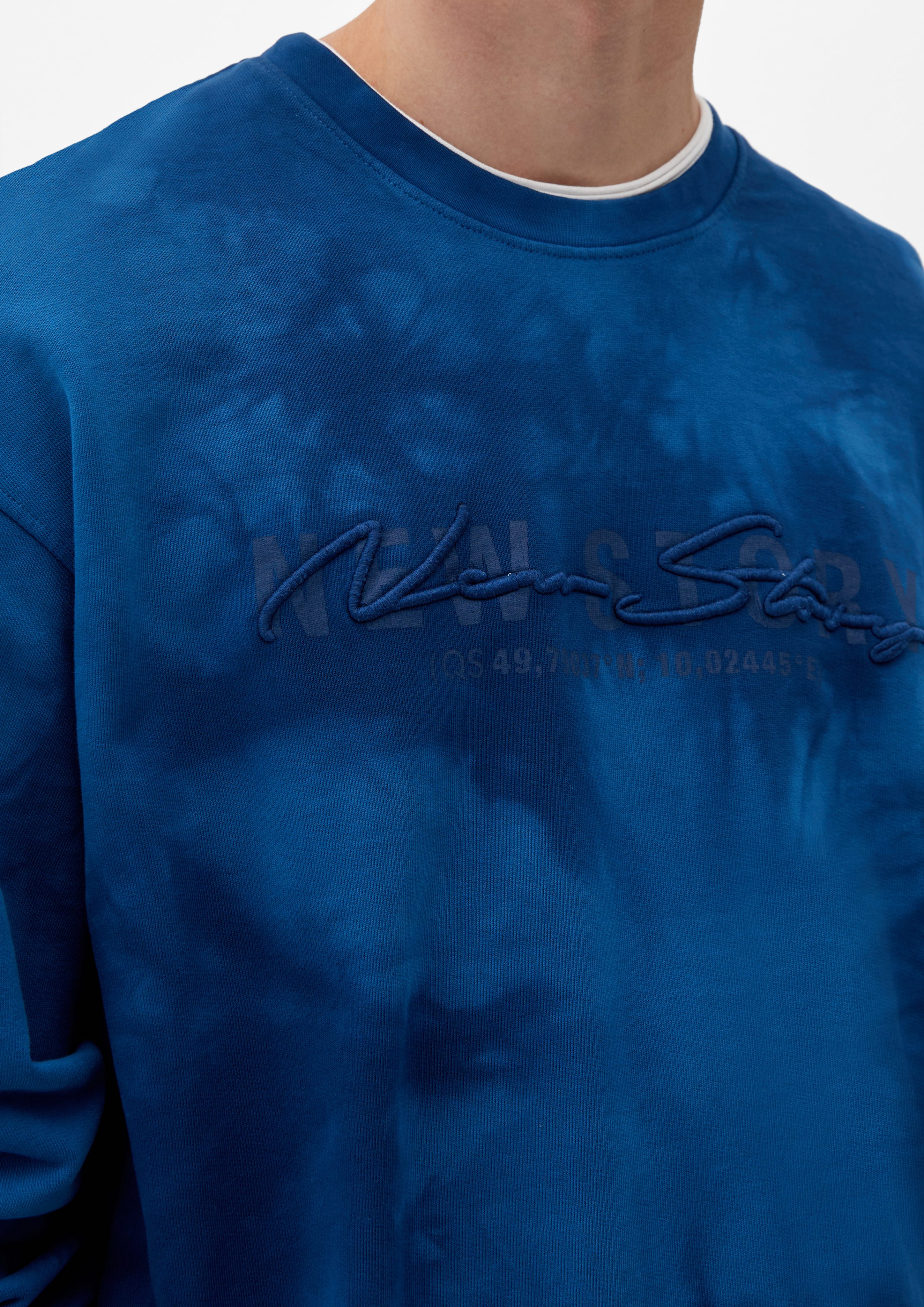 QS Batik-Optik Stickerei ozeanblau Sweatshirt Sweatshirt in